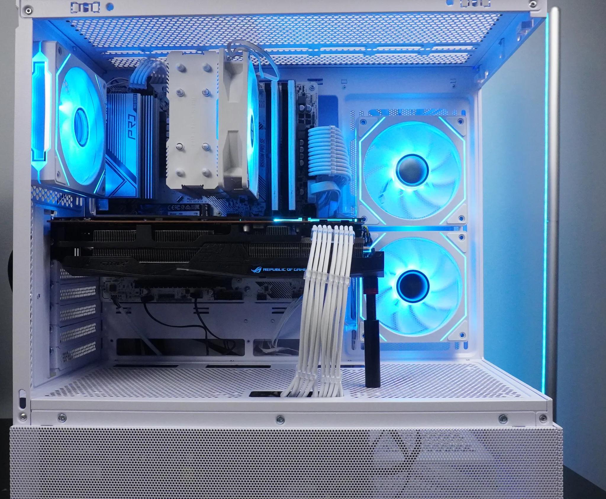 🤍AESTHETIC🤍 1440p/1080p PRICE to PERFORMANCE 💪🧡RX 5700XT 🧡Ryzen 5 5600 | 1TB NVME | 32GB | WIFI