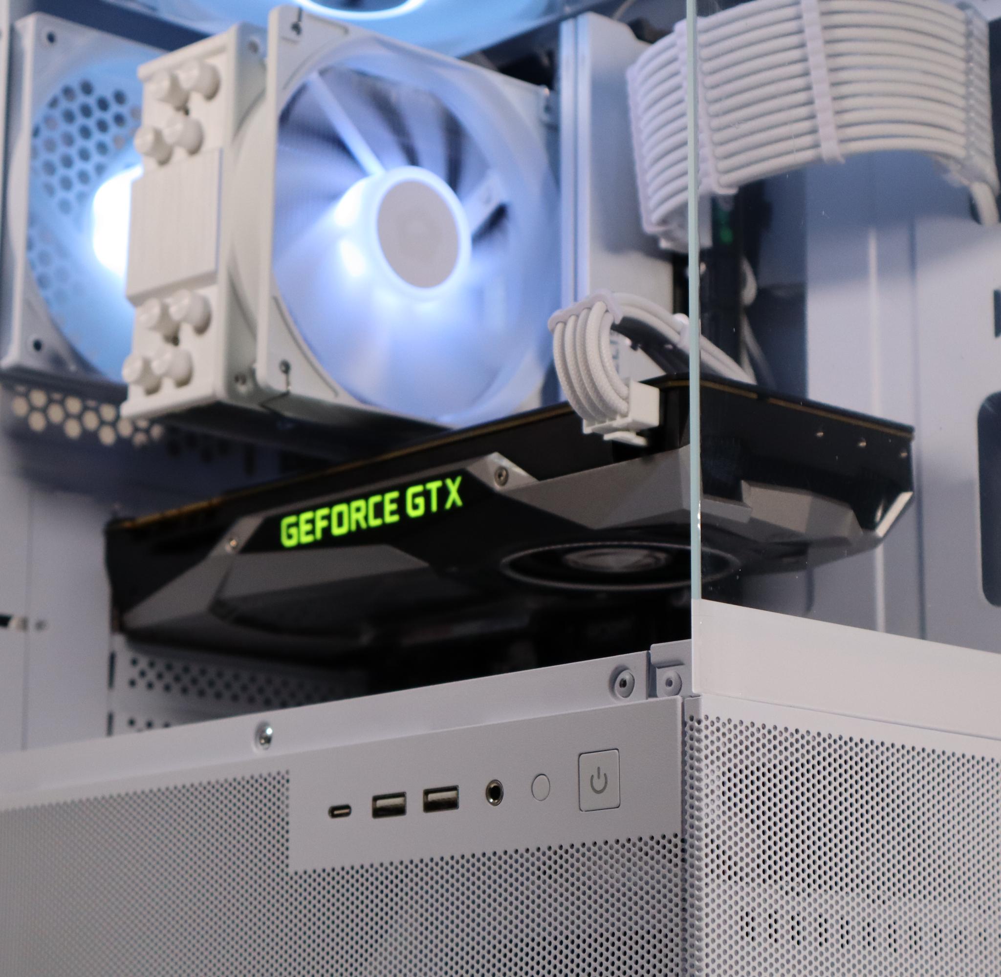 WHITE GAMING PC, RYZEN 5 2600x, GTX 1070, WIFI