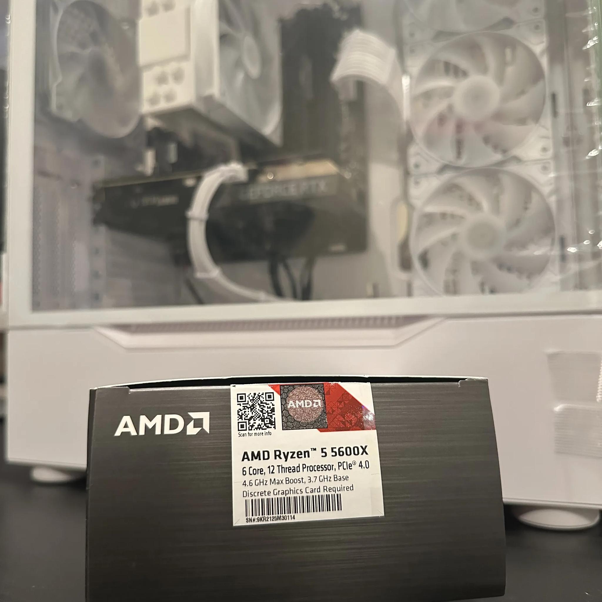 Like New! Ryzen 5 5600x W/ Wraith Stealth CPU Cooler