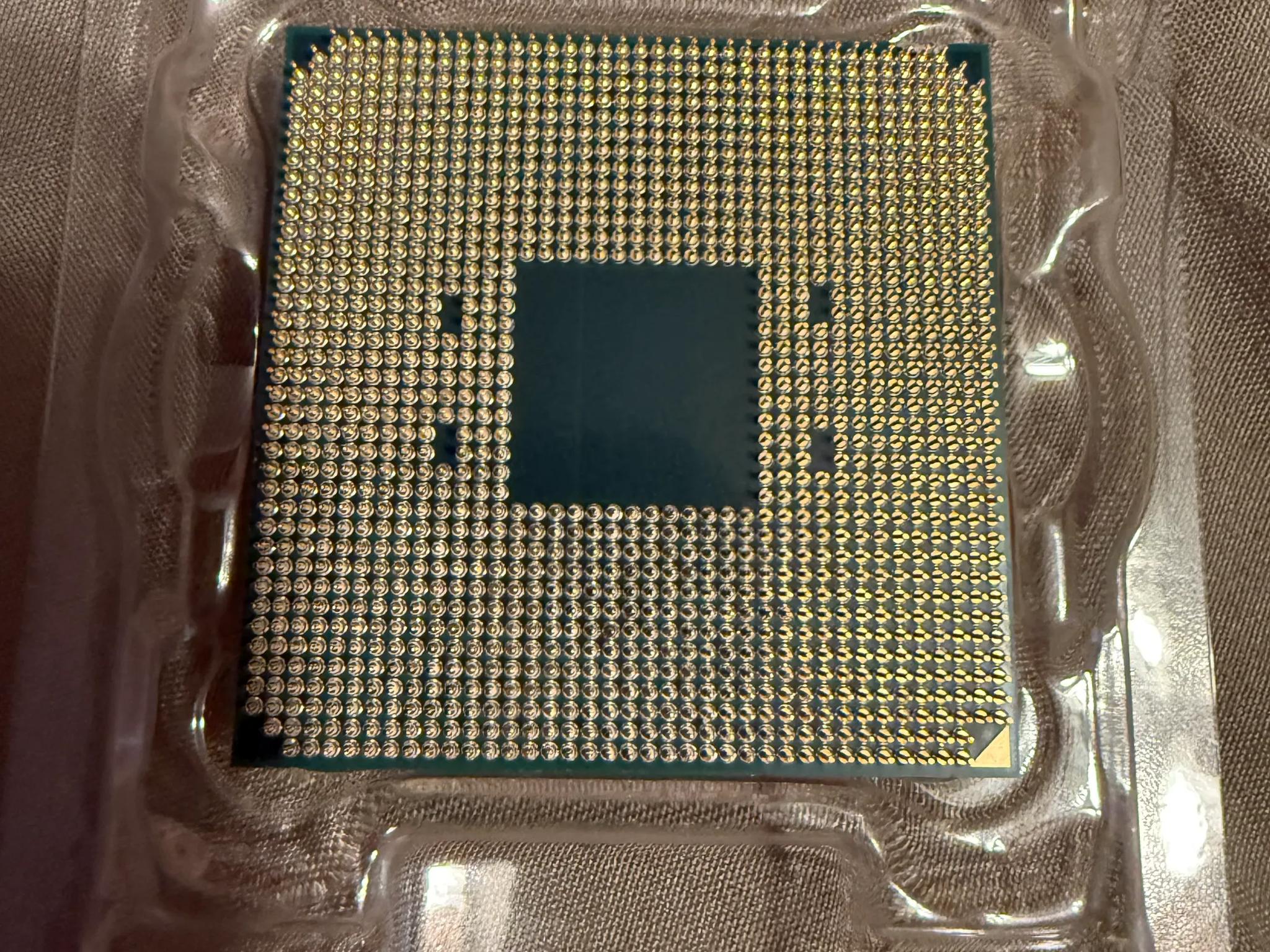 AMD Ryzen 7 5800X