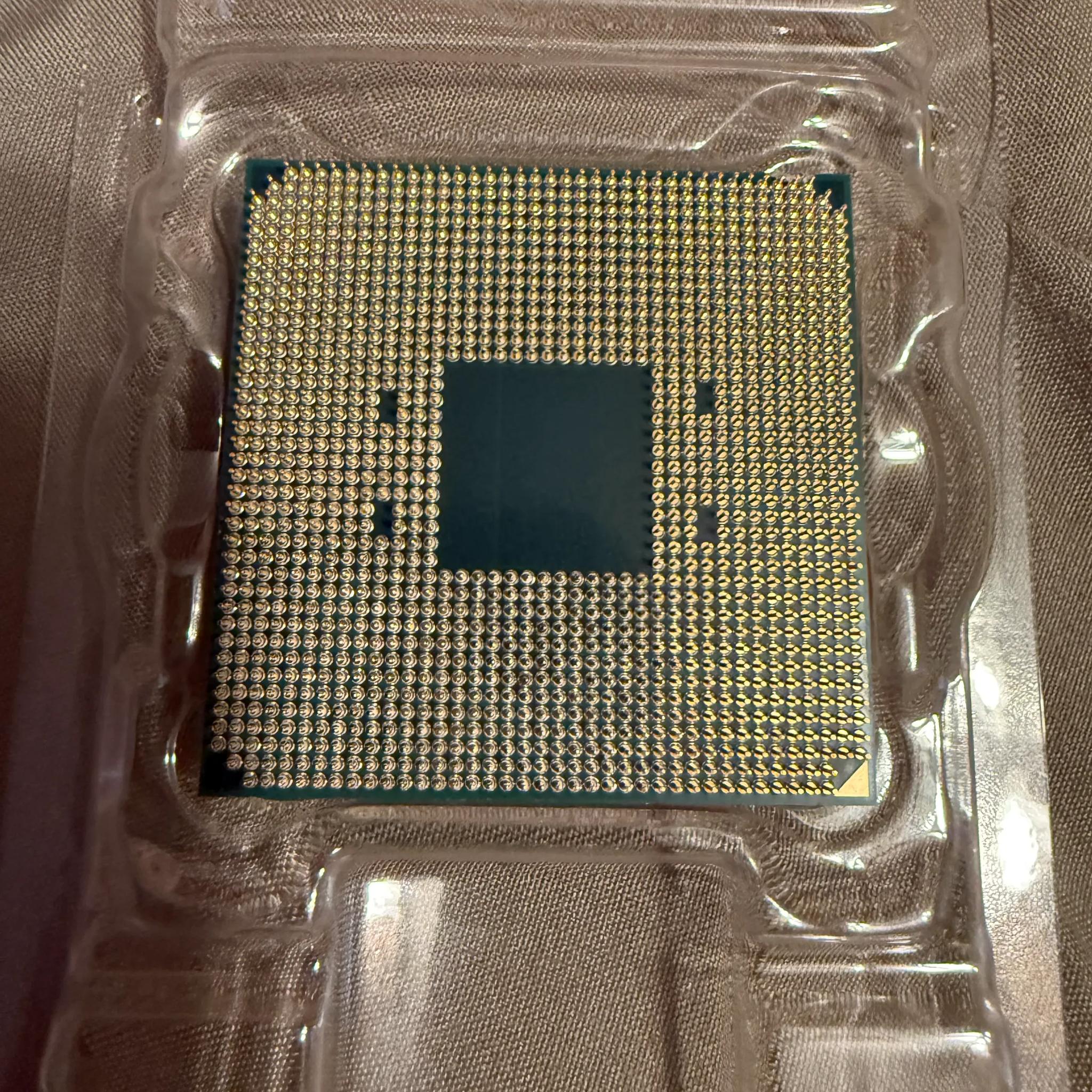 AMD Ryzen 7 5800X