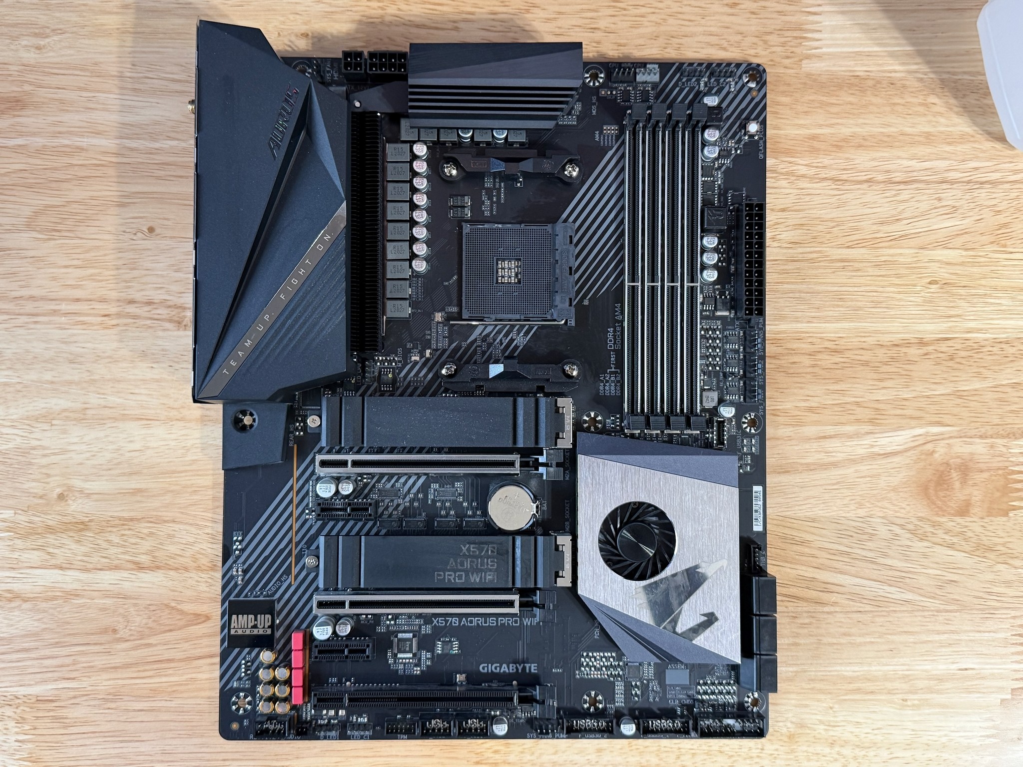 Gigabyte X570 AORUS PRO WIFI ATX AM4 Motherboard