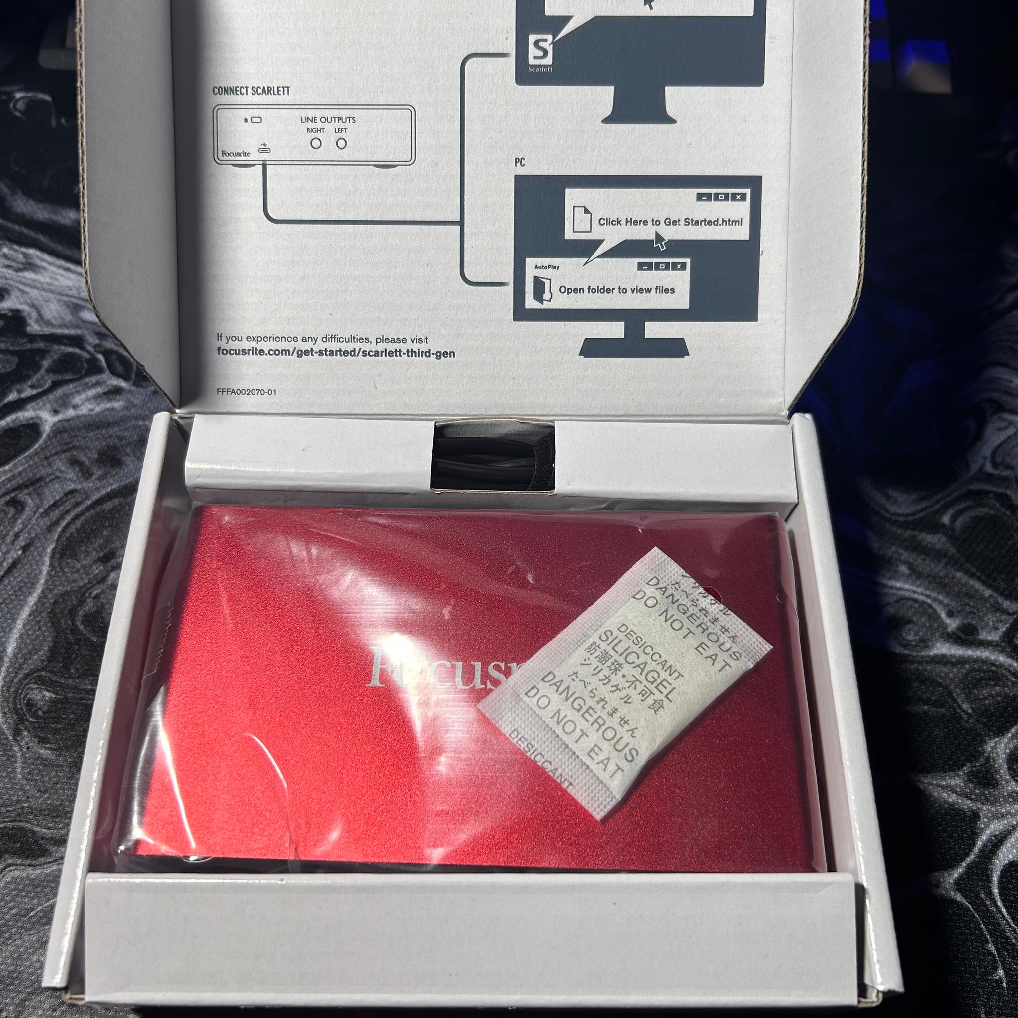 Focusrite Scarlett Solo 3rd Gen Usb-C Audio Interface w/ Mount - OPEN BOX ($115 VALUE)