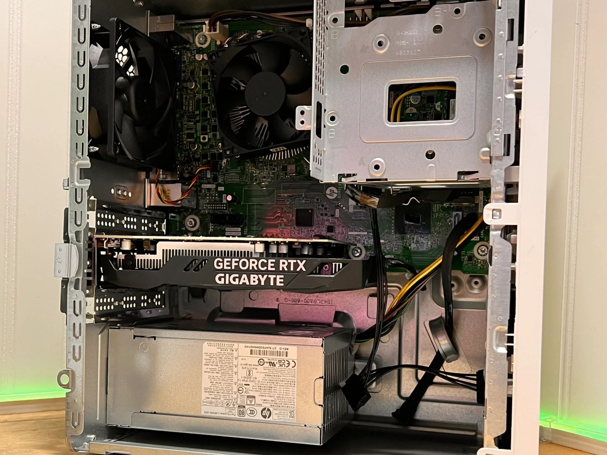 Black Friday option 5 RTX3050 6G I5 12400 16g ddr4 1tb NVME 320watt 80+gold proprietary psu