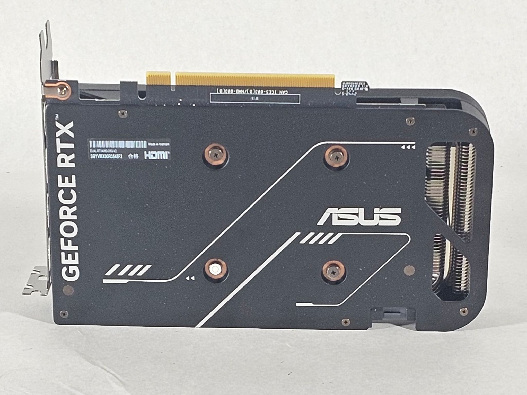 RTX 4060 ASUS 8GB