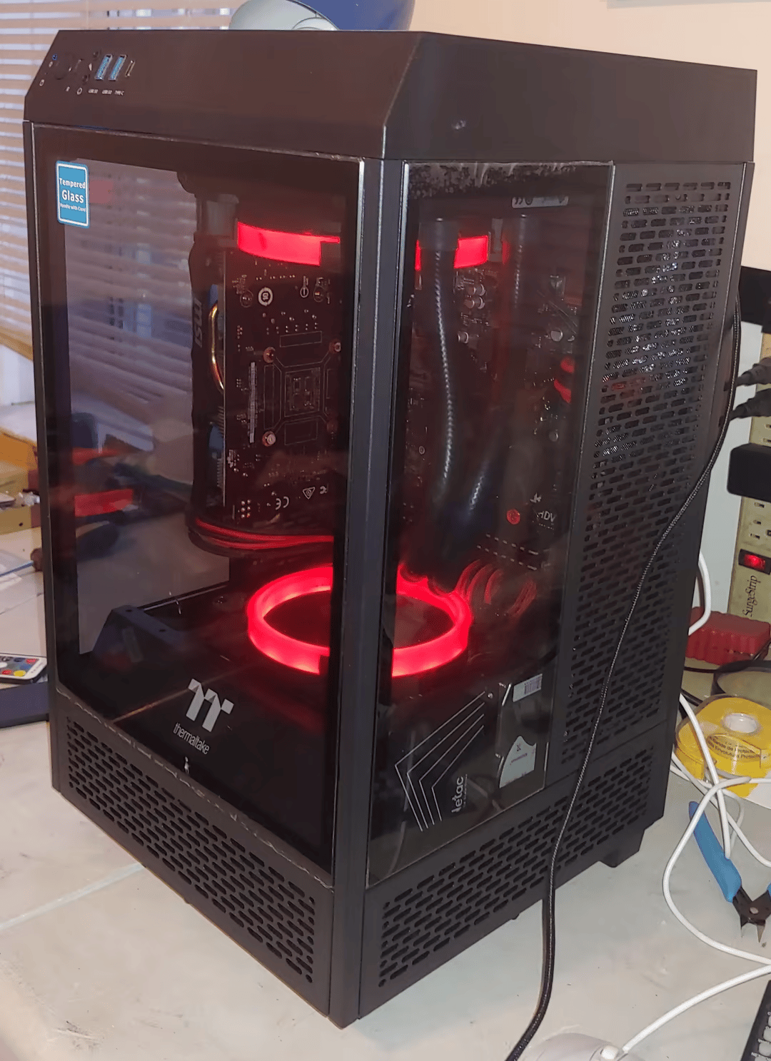Mini ITX GTX 1650 256SSD 2TB HD Water Cooled Thermaltake Tower 100