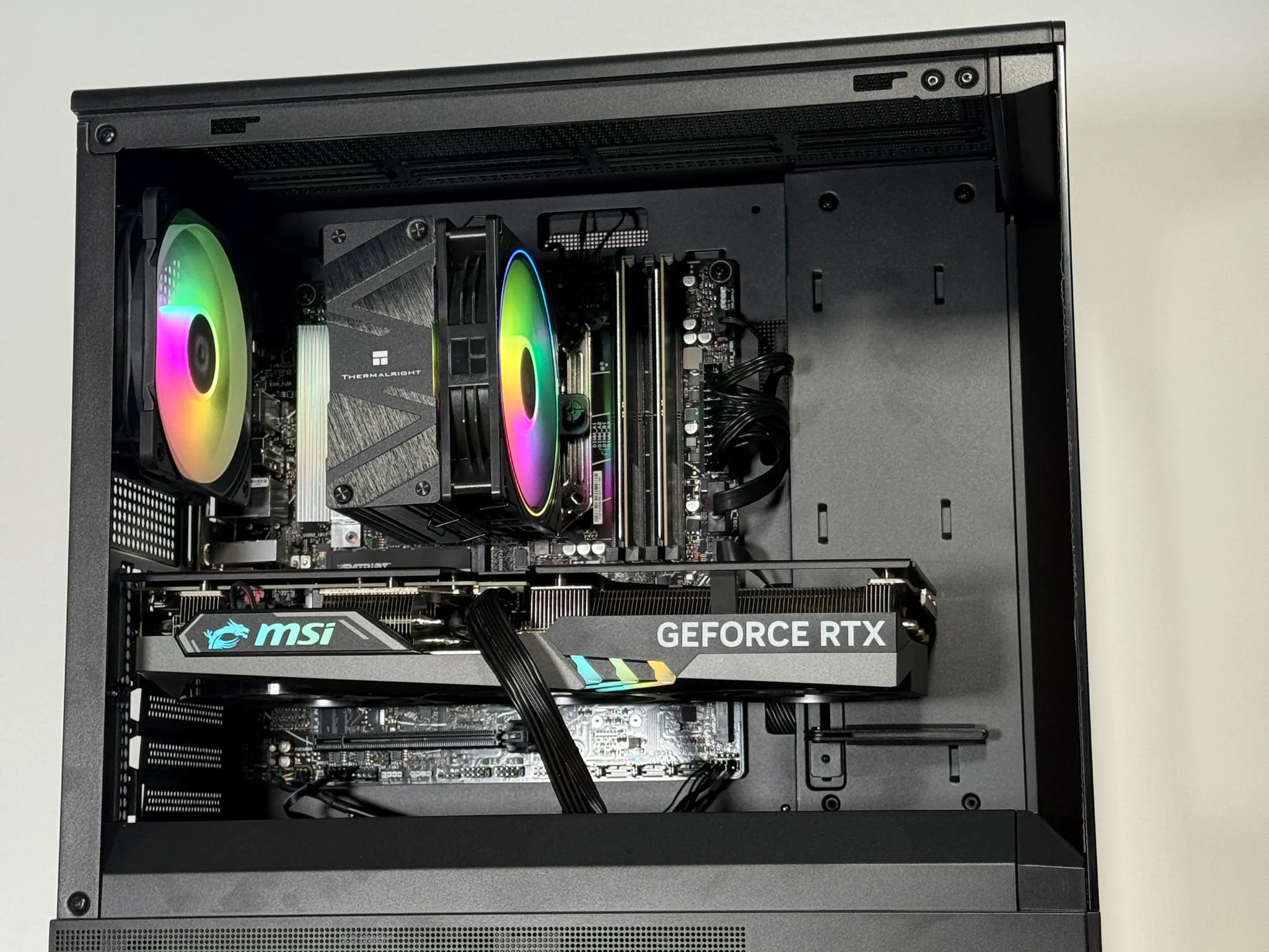 RTX 4070 Ryzen 5 7600x Gaming PC
