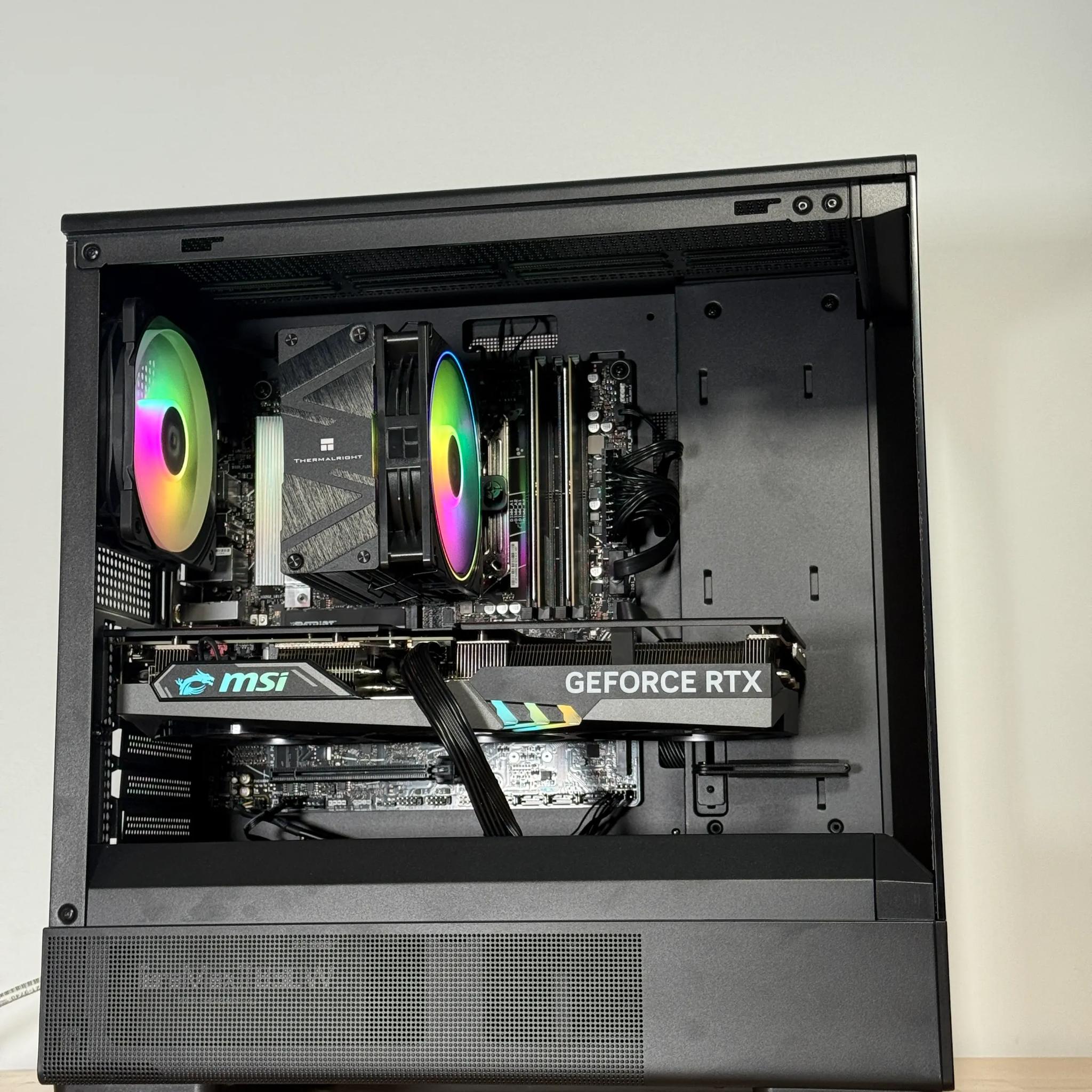 RTX 4070 Ryzen 5 7600x Gaming PC