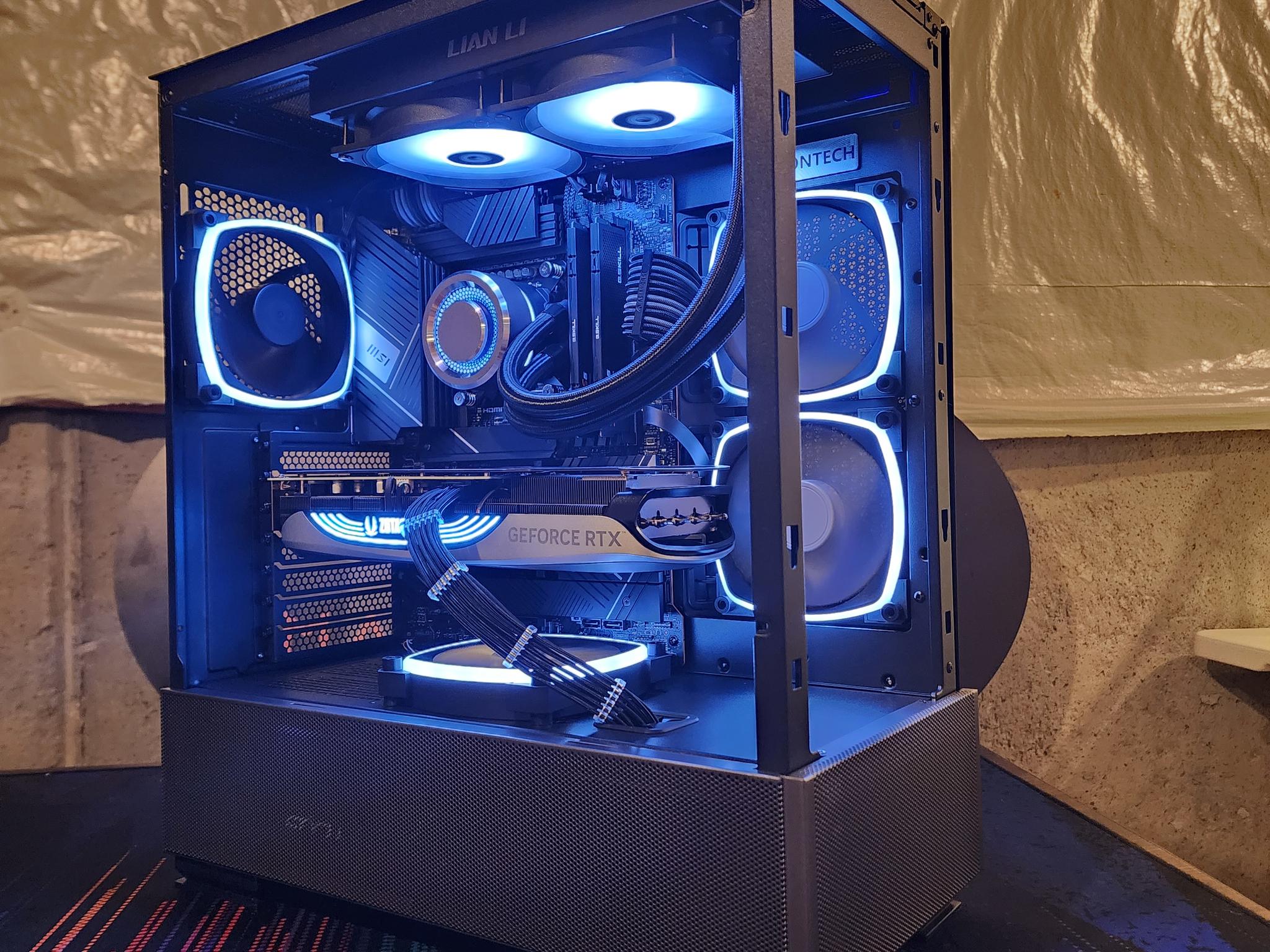 RTX 4070 / i7-13700K - Custom Gaming PC