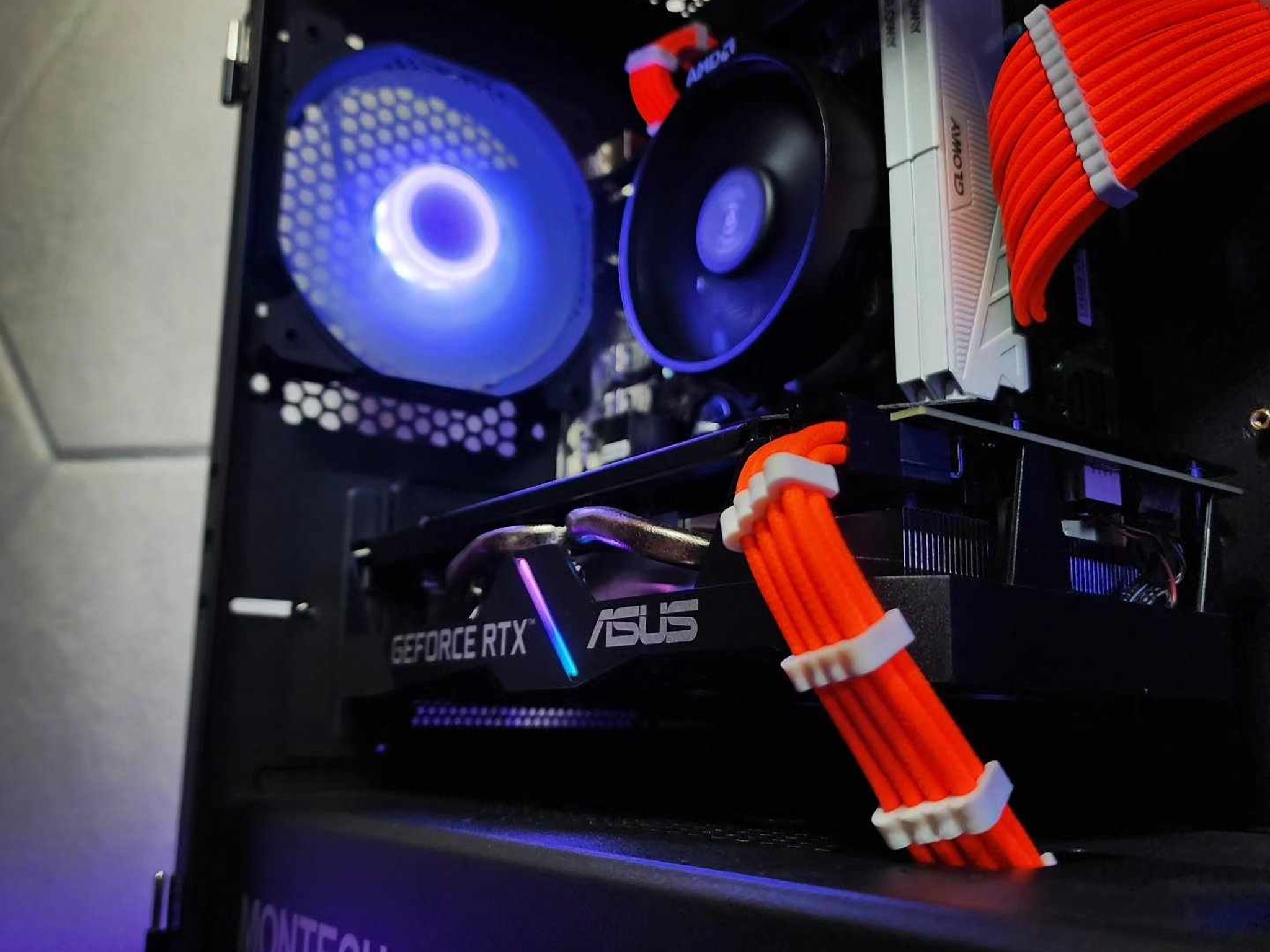 🧡🤍 RTX 2060 // Ryzen 5 1600AF // 16GB 3200MHz // 1TB NVMe Gen 3