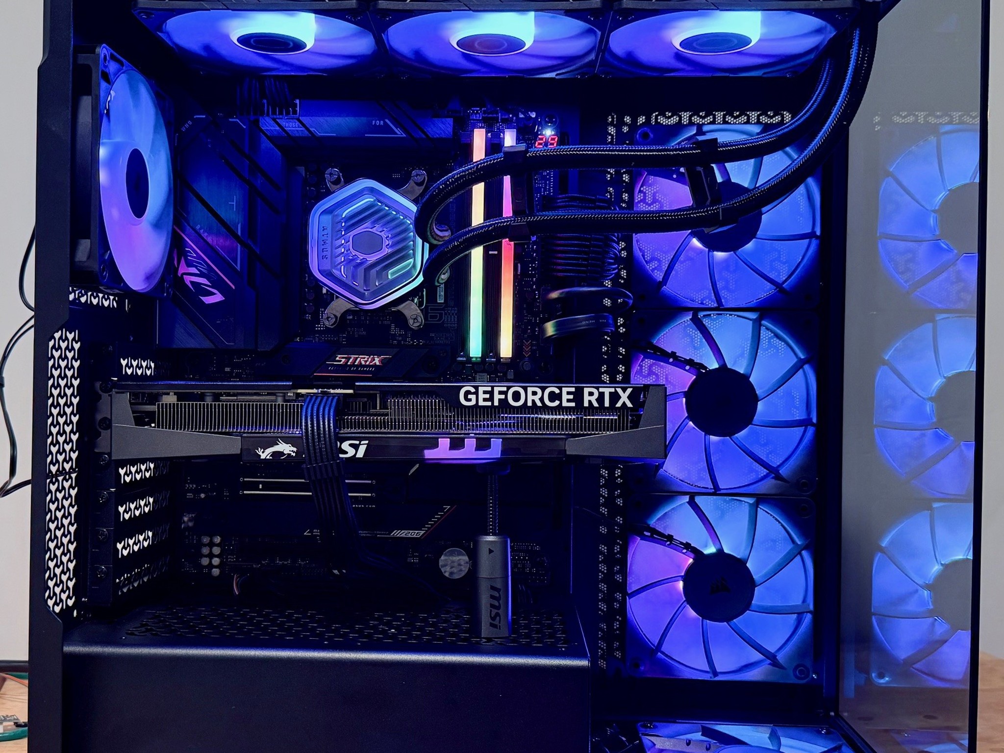 Gaming PC RTX 5060 TI 16GB Gaming Trio OC Edition