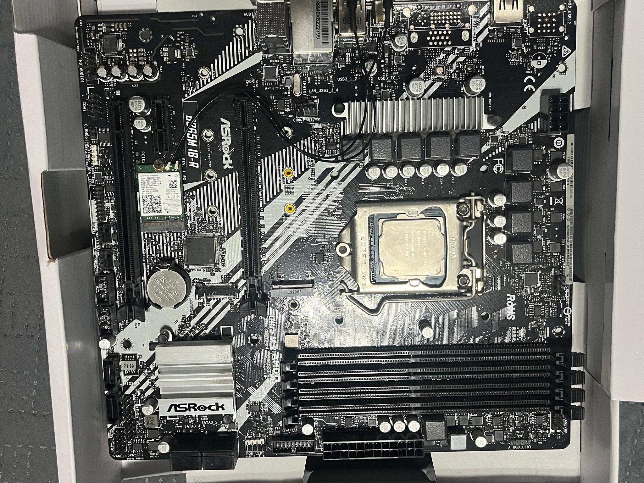 ASRock B365M IB-R Motherboard with Intel i5 9400F 2.9 Ghz CPU and 64 GB of DDR4 2666 Crucial Ram