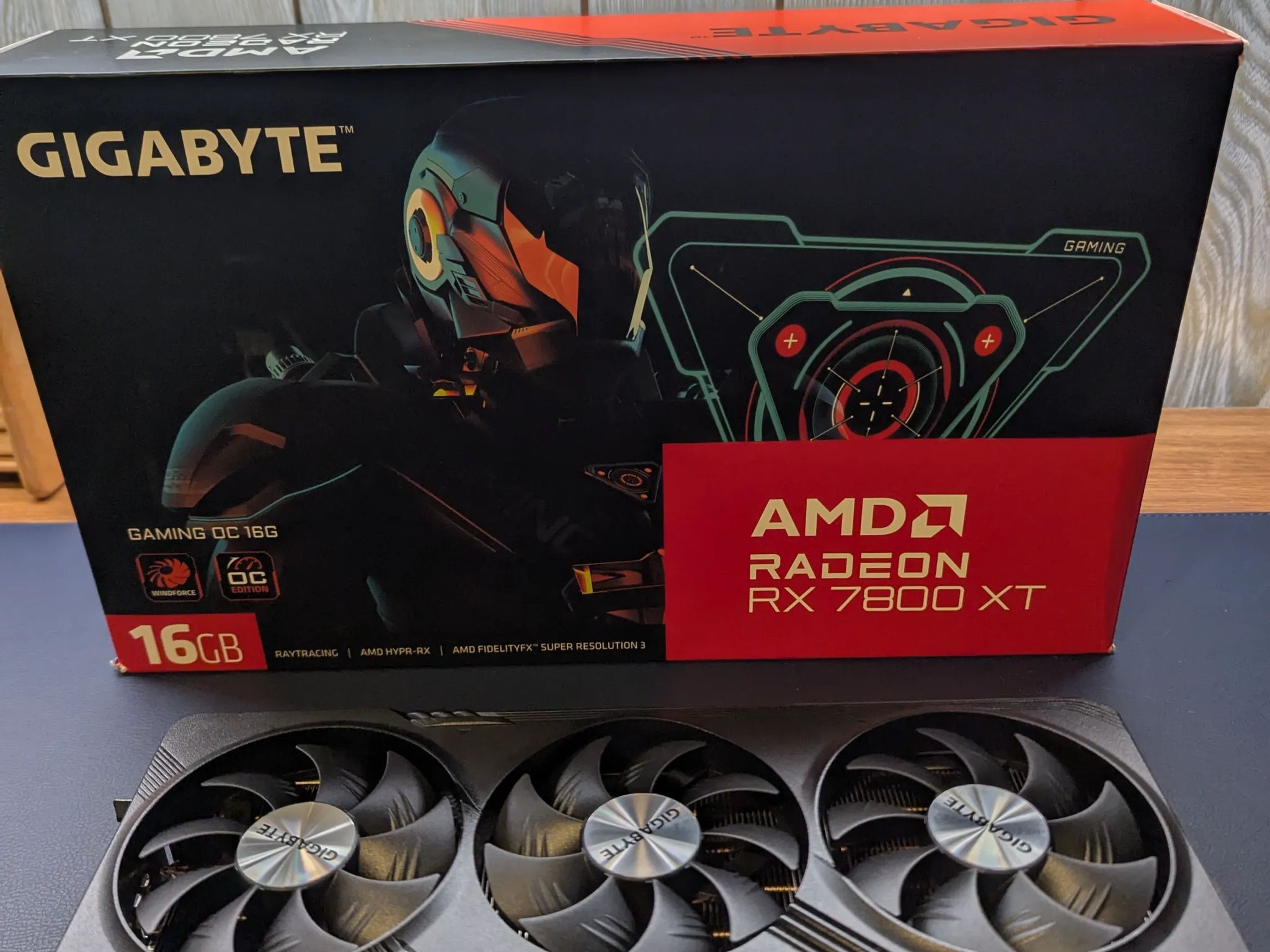 AMD RX 7800xt