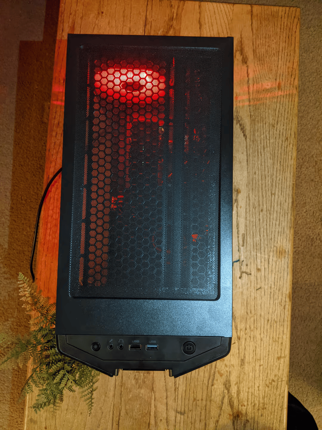 Ryzen 7 RX 6600xt AMD Red gaming and streaming PC
