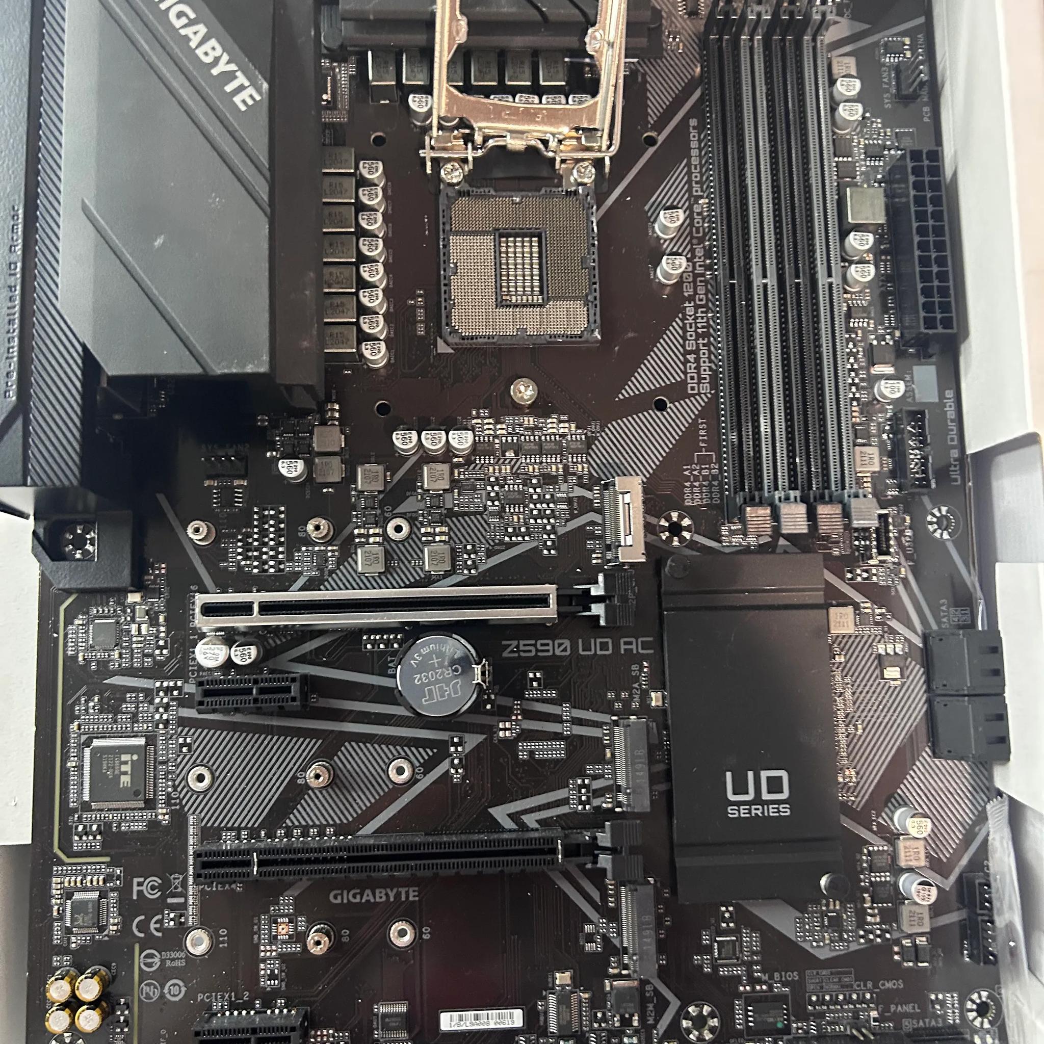 Gigabyte Z590 UD AC ATX Motherboard LGA 1200