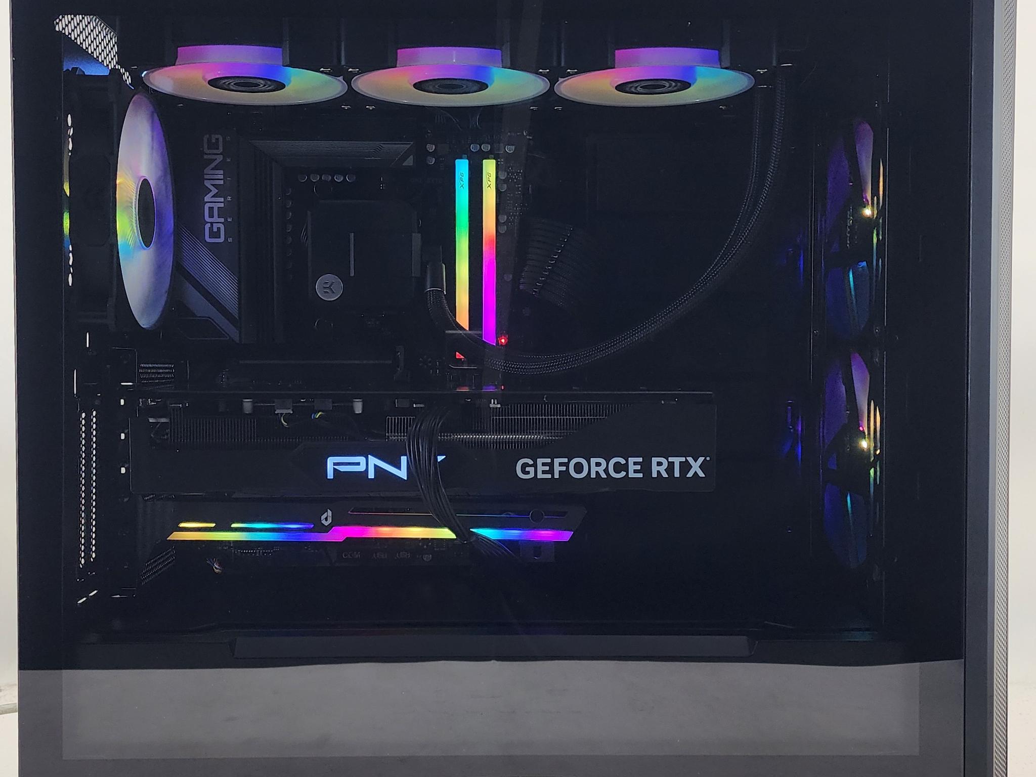 Gaming PC Ryzen 7 7800X3D 32GB RAM 1TB SSD RTX 4080 16GB Windows 11 PC