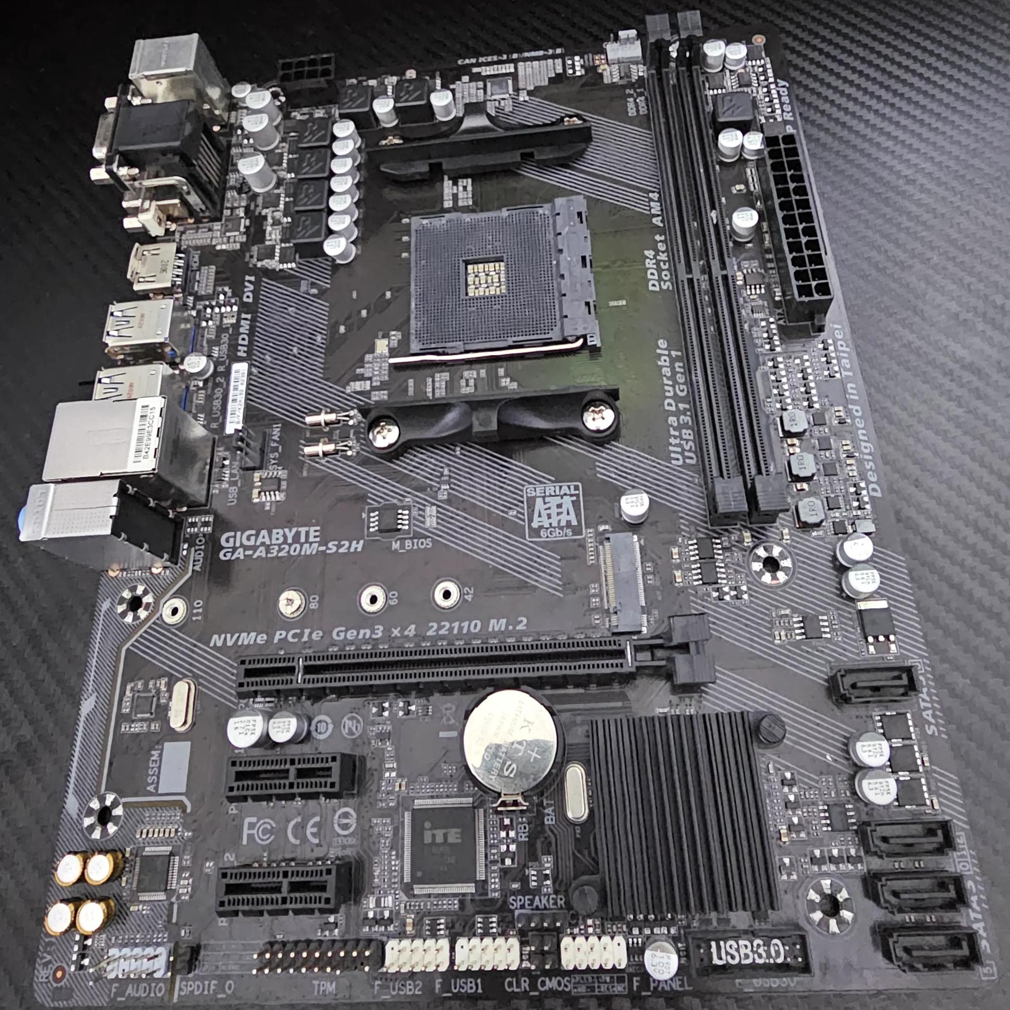 Gigabyte AMD A320M-S2H Micro ATX DDR4-SDRAM Motherboard