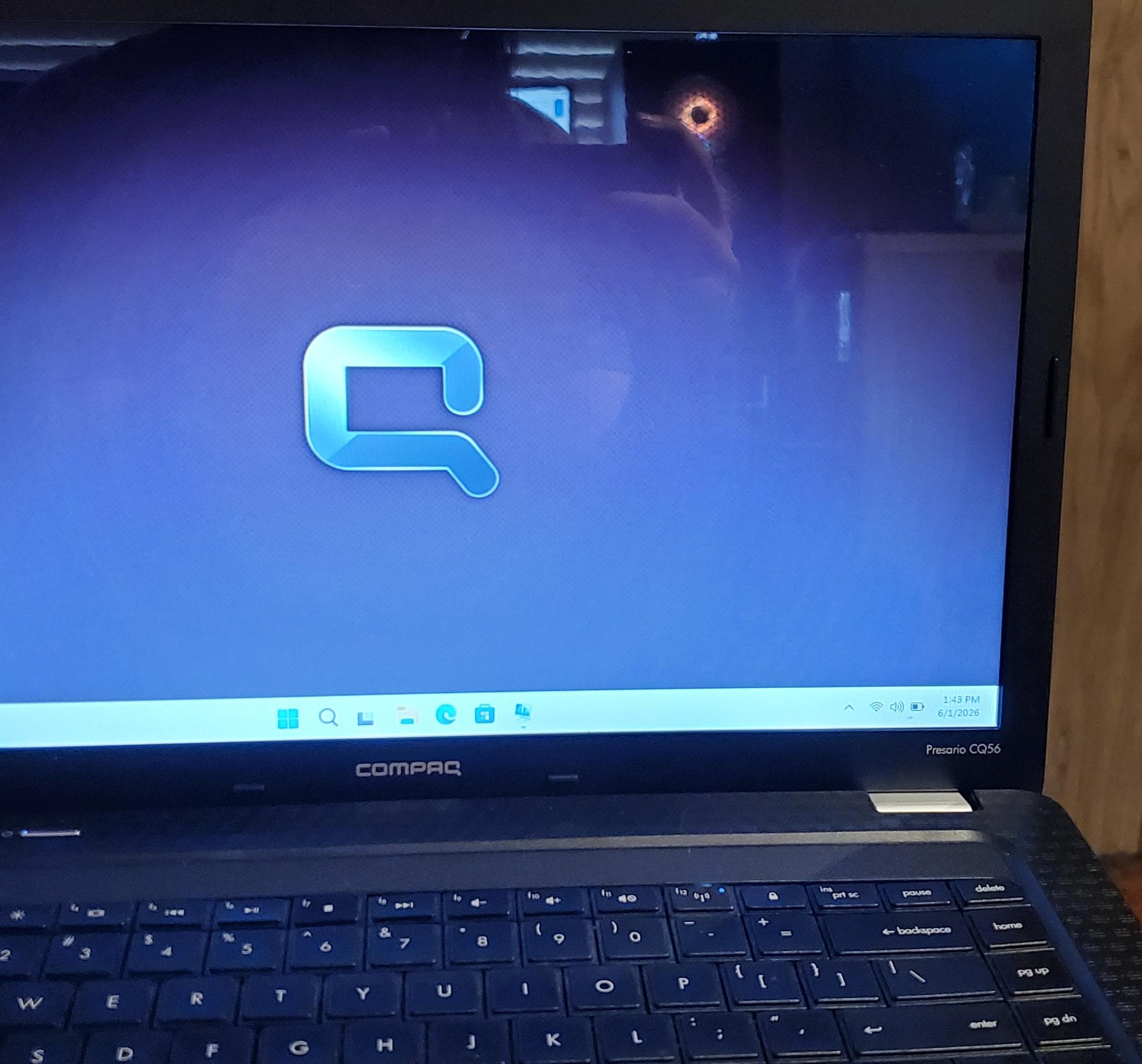 Compaq Presario CQ56 Laptop