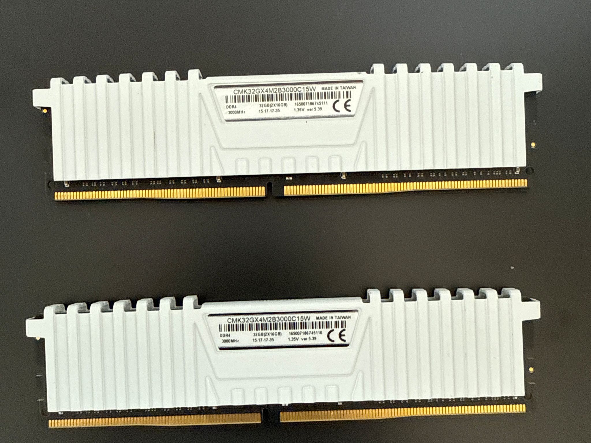 Corsair Vengence 32gb 3000MHZ RAM