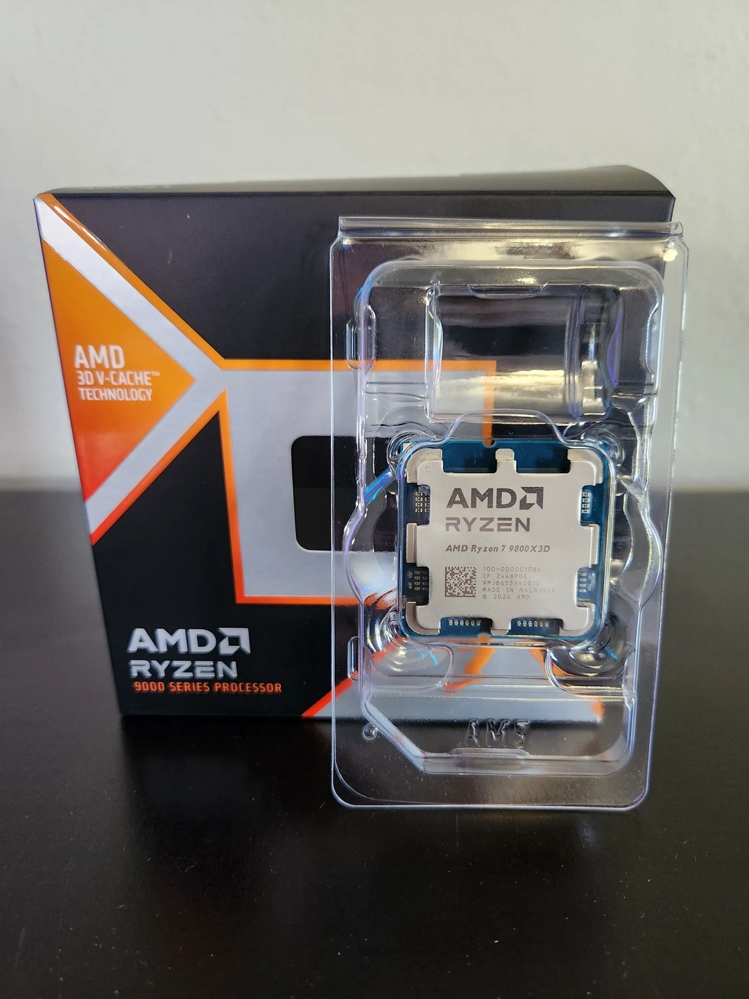 AMD Ryzen 7 9800X3D | Jawa
