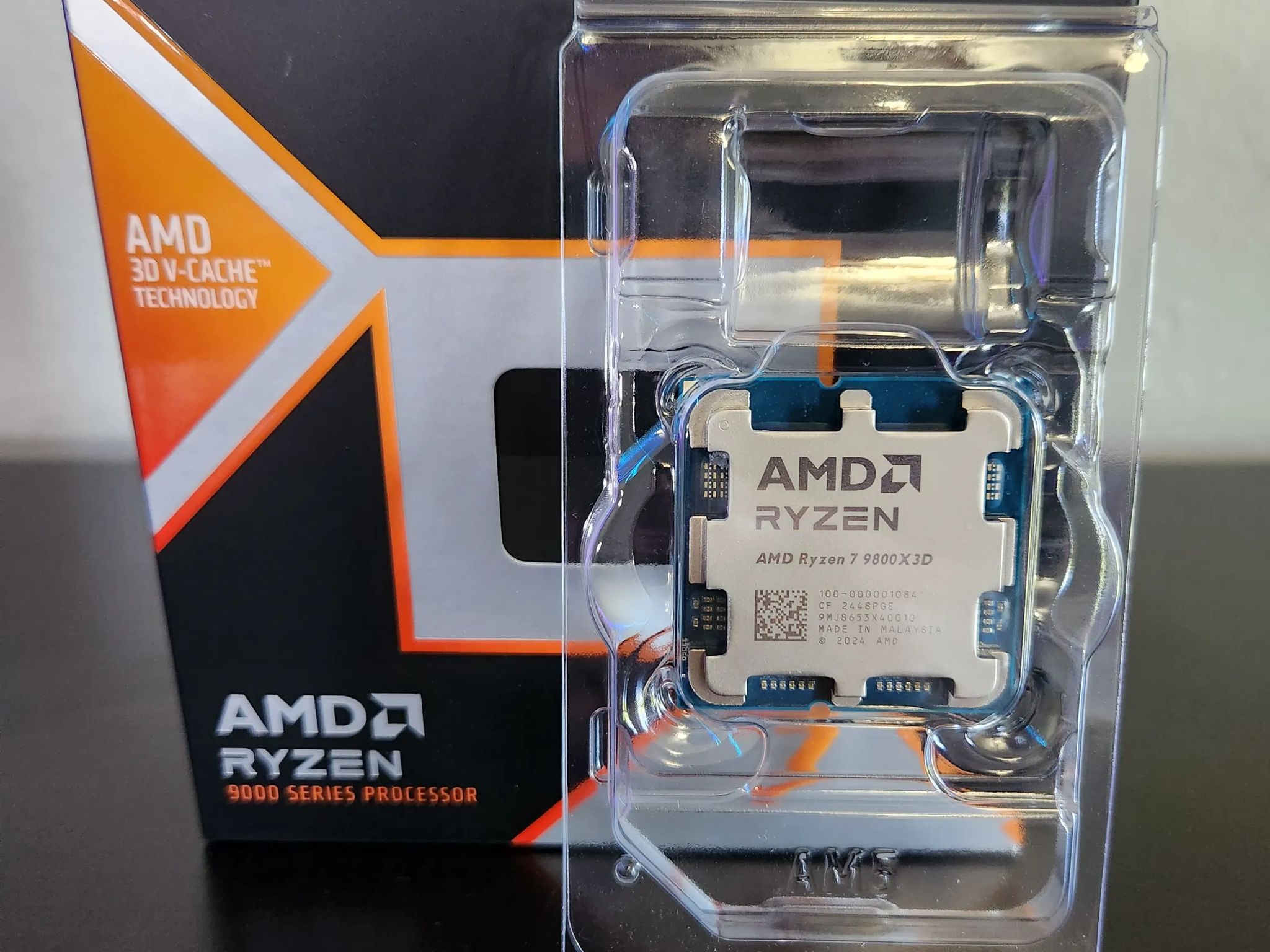 AMD Ryzen 7 9800X3D