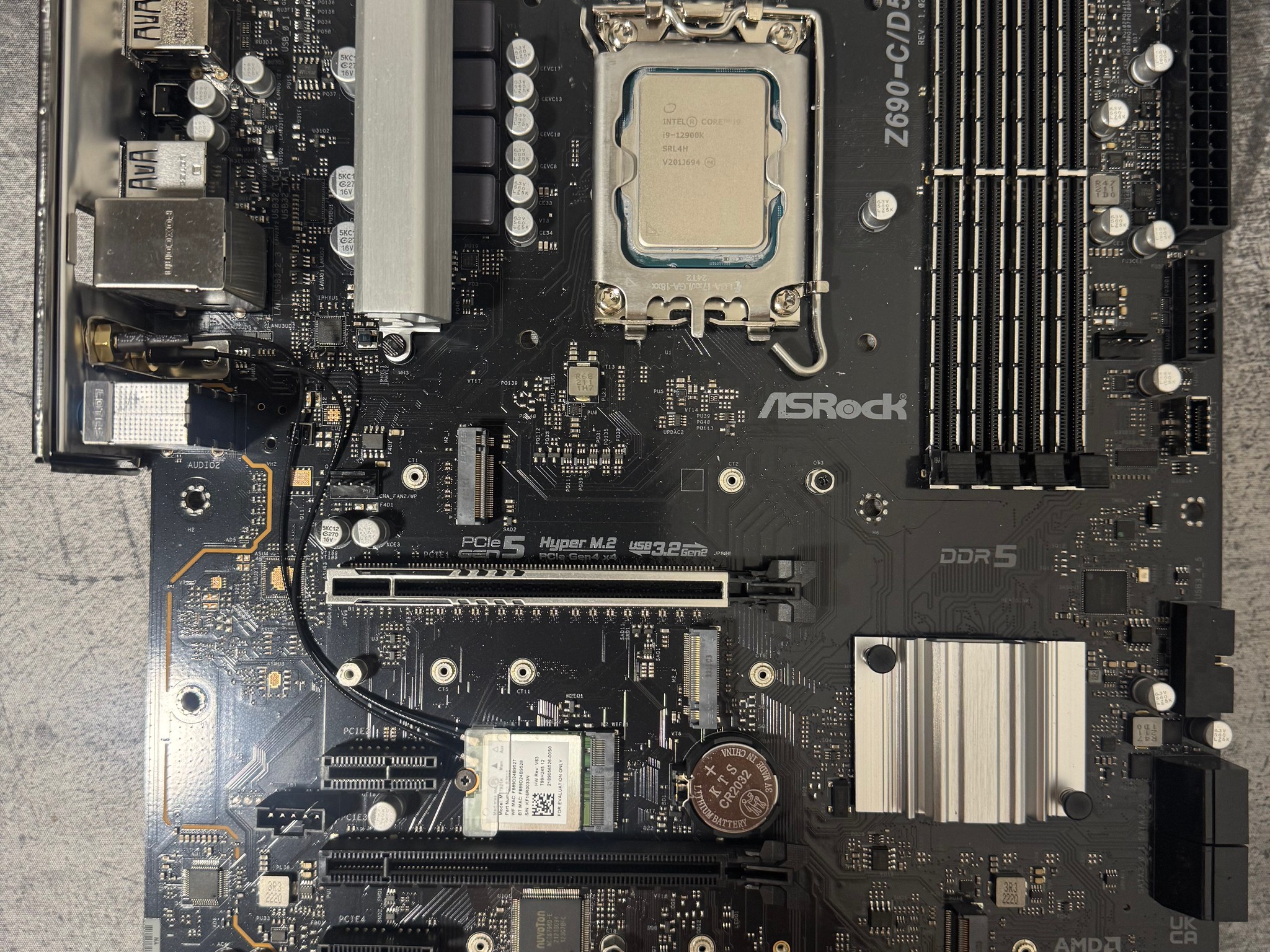 Intel Core i9-12900k + Asrock Z690 C/D5 Motherboard Combo
