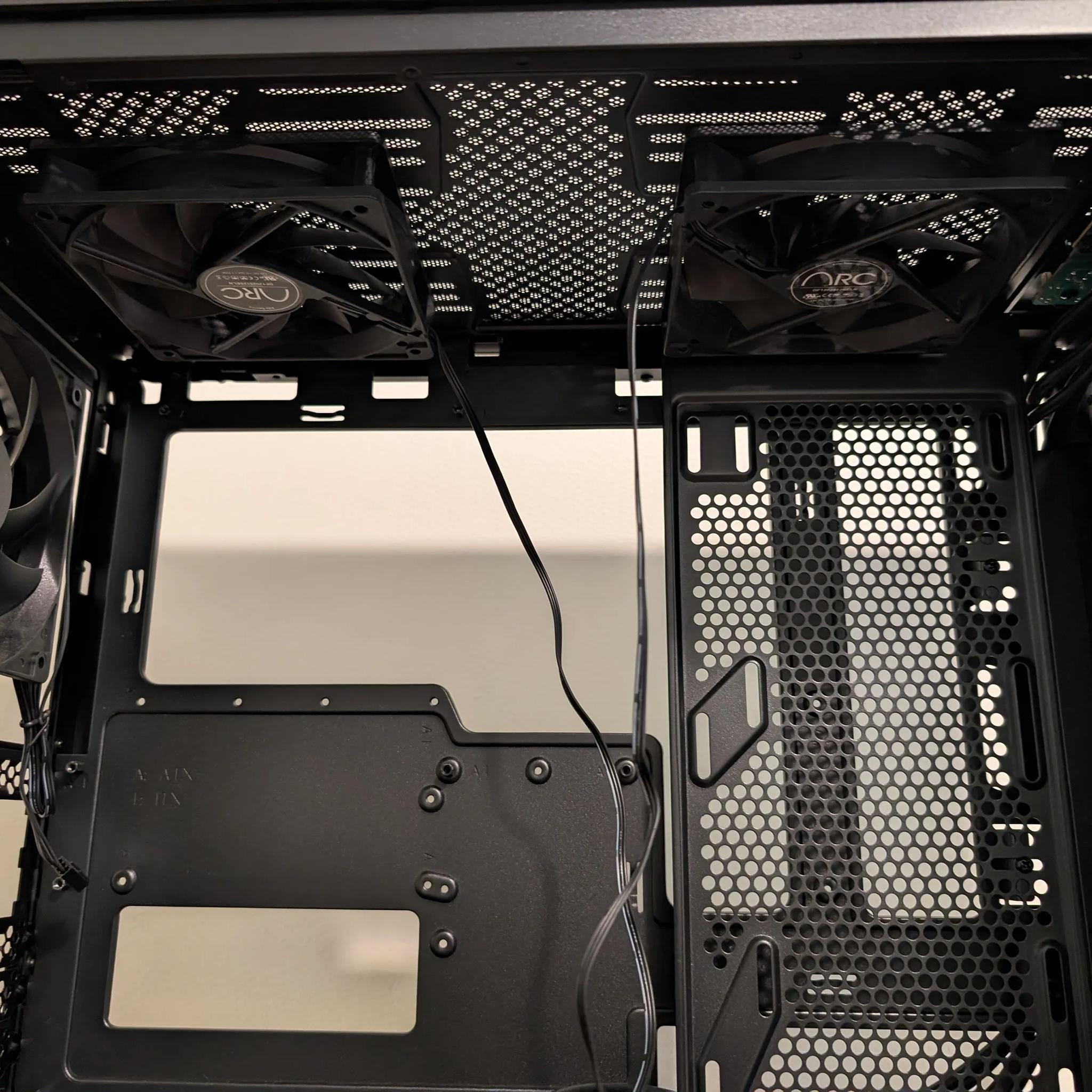 iBuyPower Case, Keyboard, and Mouse pad