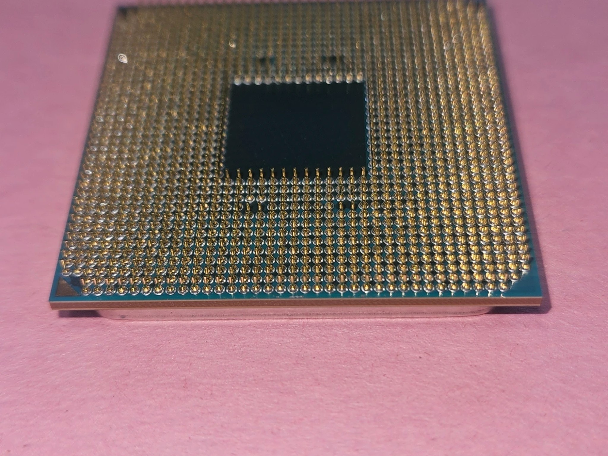 AMD Ryzen 5 2600 Six-Core 3.4-3.9 GHz 65W Socket AM4 CPU Processor