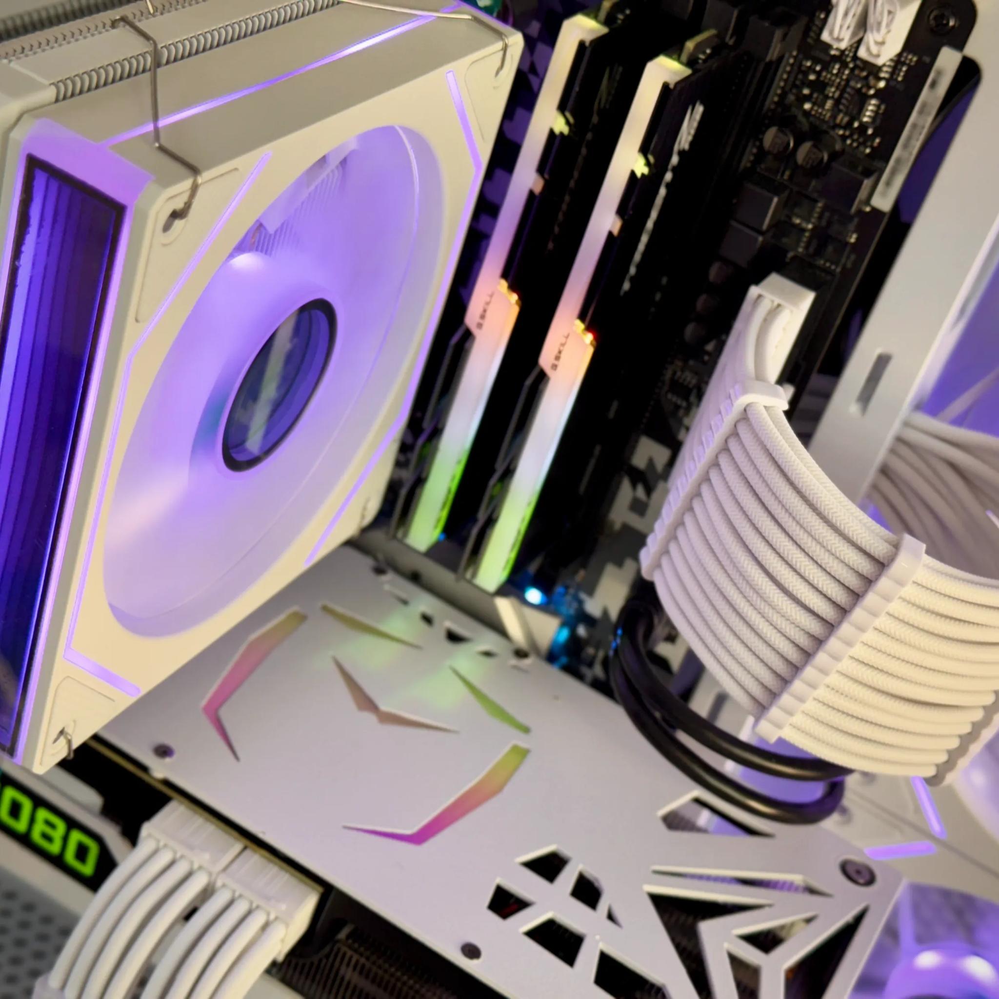 ❄️ SNOW - RTX 3080 Gaming PC ❄️