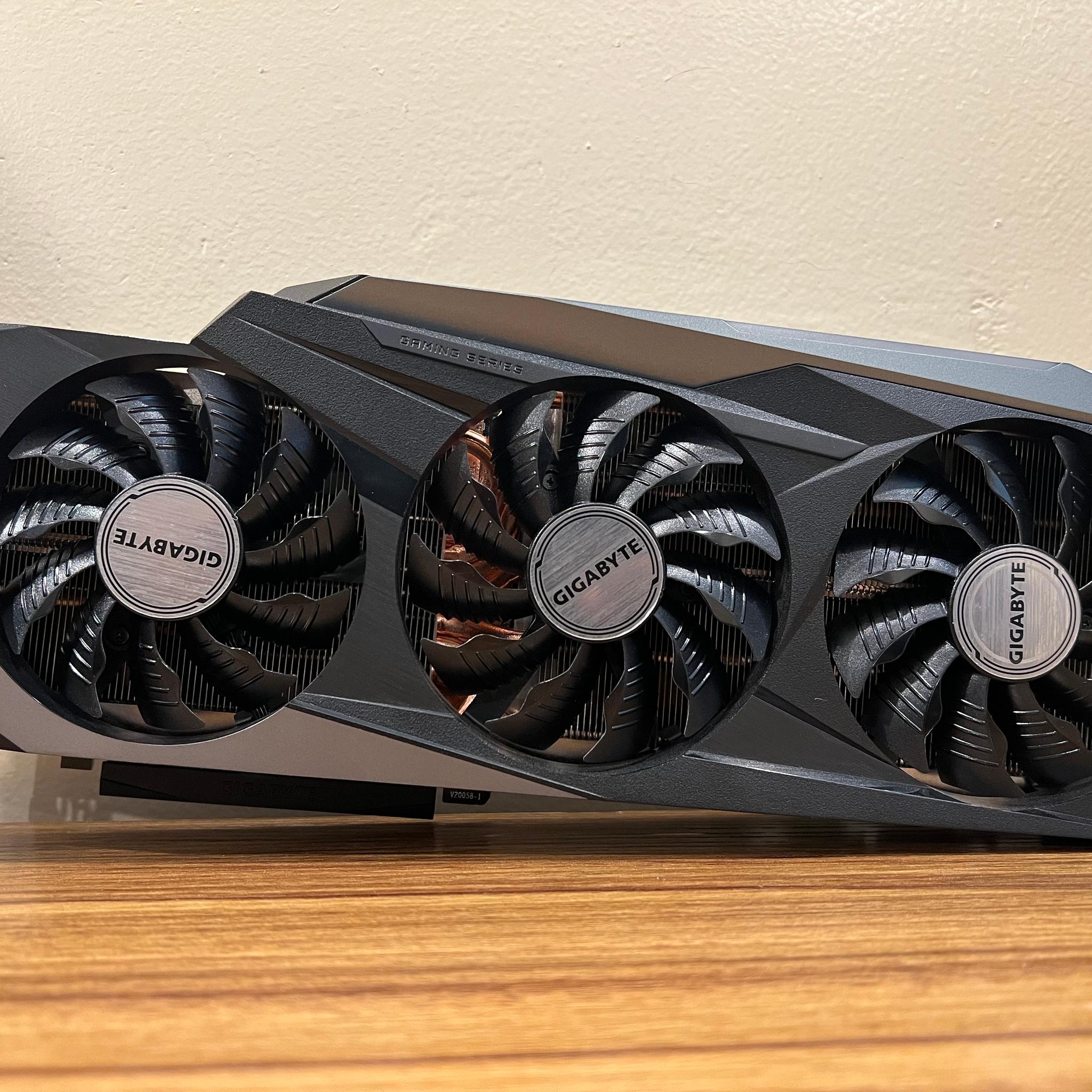 RTX 3090 24GB GDDR6X Gigabyte Gaming OC