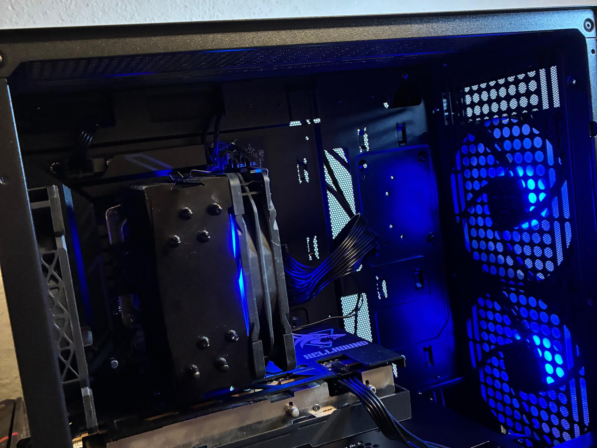 🎮 Gaming PC - Intel i5-12400F + RX 6600 | 16GB RAM | Ready to Play