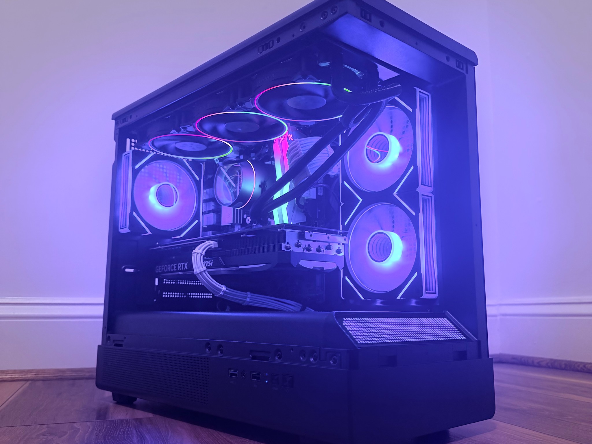 ⚫️"Obsidian Pulse"⚫️| 1440p/4k Gaming | RTX 4070 Ti | Ryzen 7 7700X | 32GB DDR5 | 2TB NVMe SSD