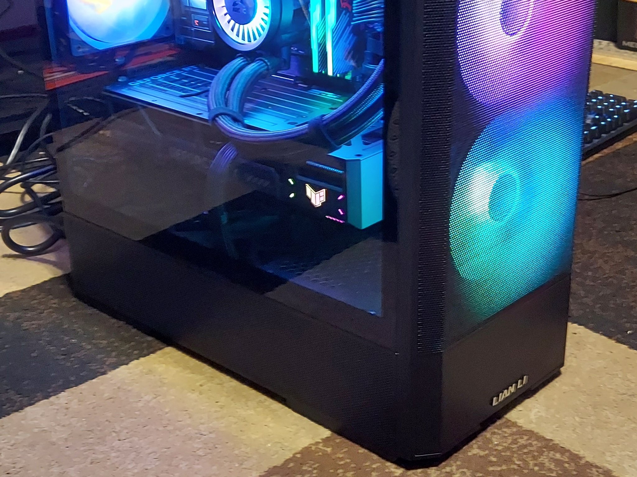 Asus Tuf 9800X3D/5070TI Gaming