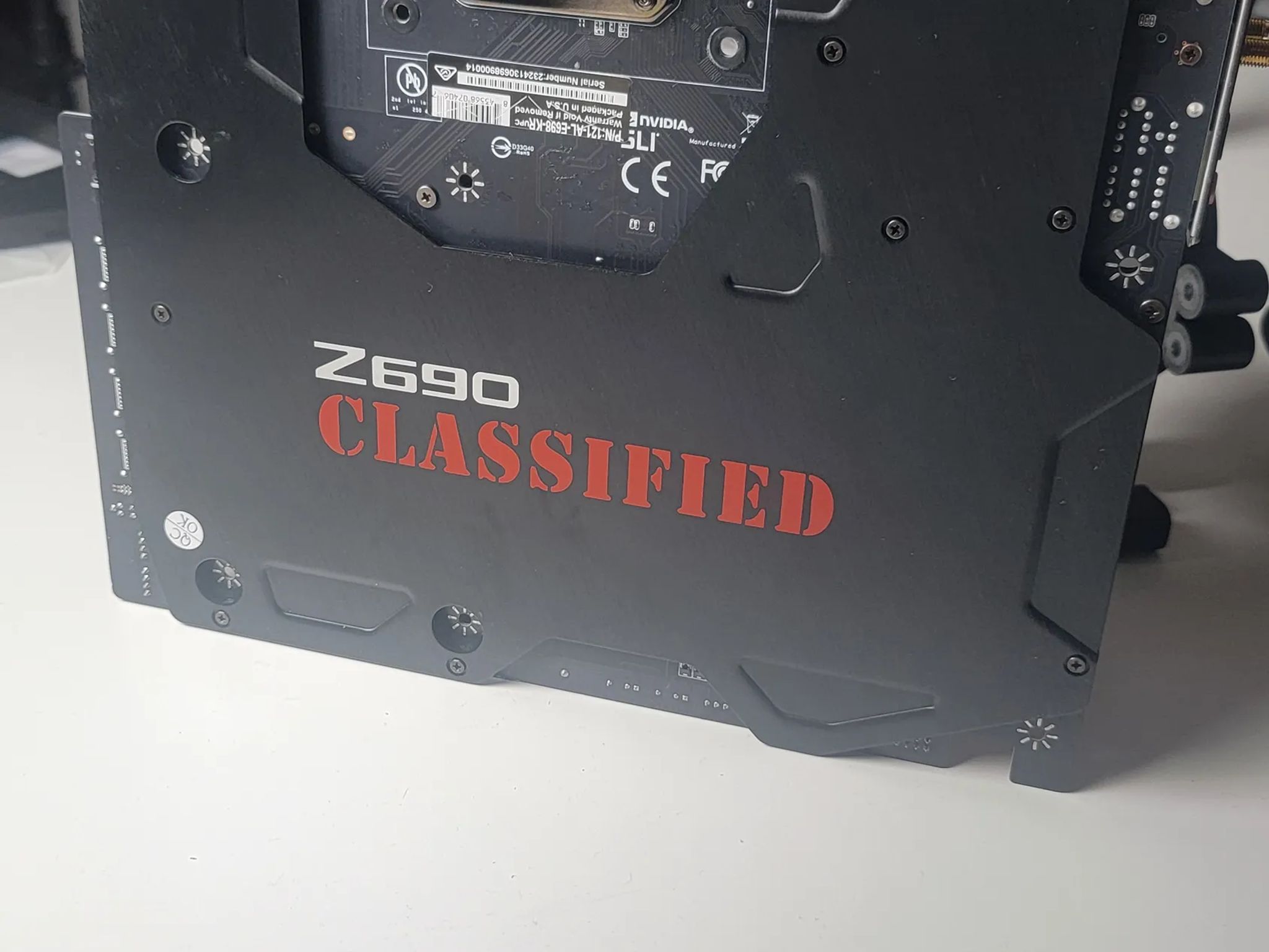 EVGA Z690 Classified 121-AL-E698-KR