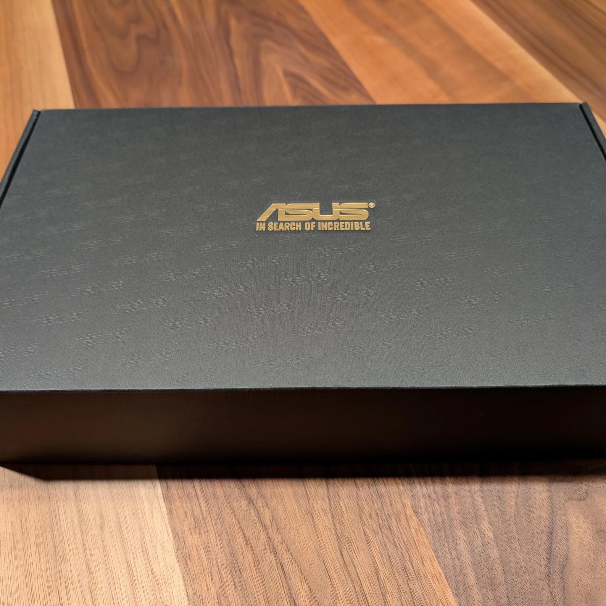 ASUS ProArt Nvidia 4080 Super Graphics Card GPU - 16GB - Like New