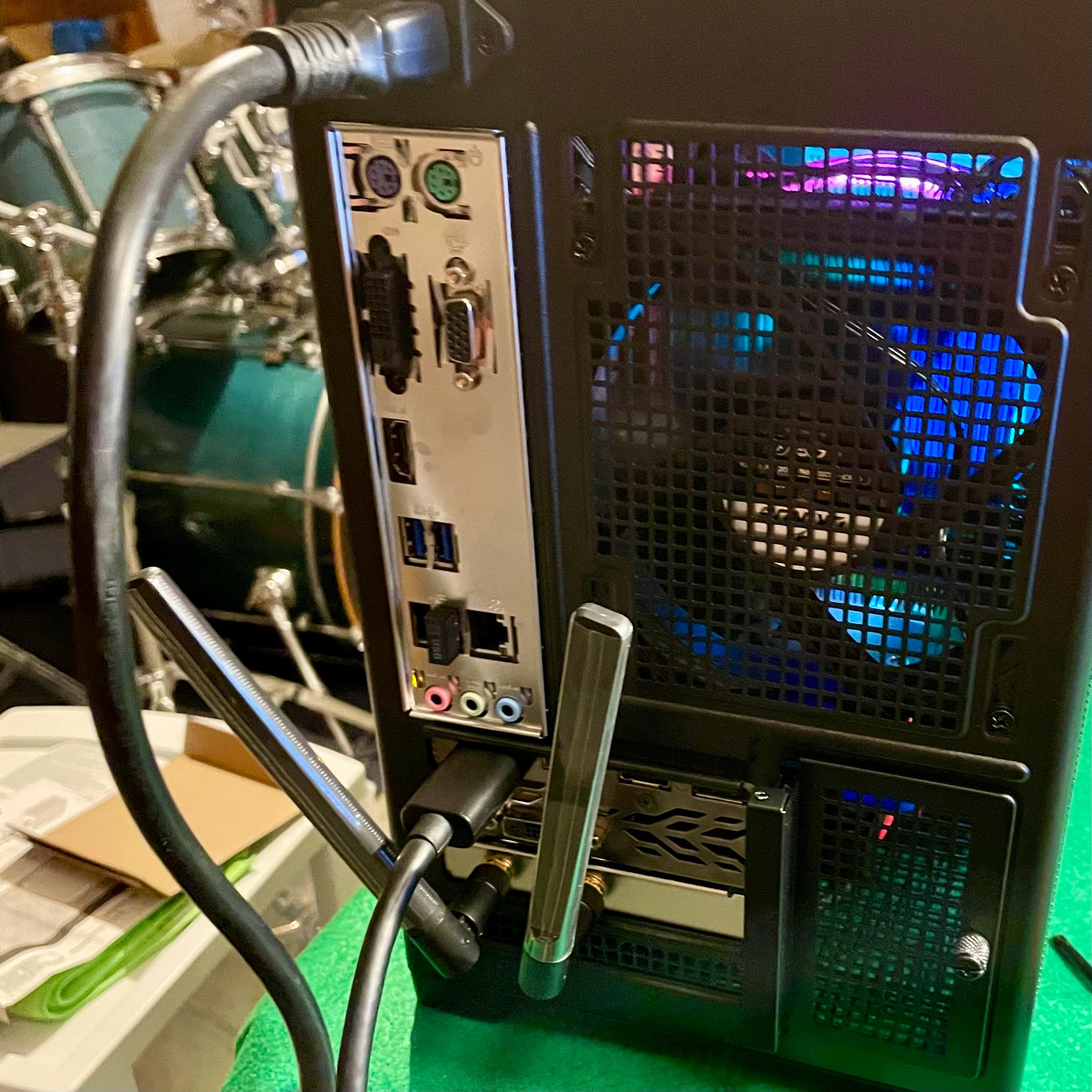 Blast From The Past!  GTX 1070 | i5-9600 | 16 GB DDR4 | WiFi 6 + BT 5.2 | Type C 3.2 Gen 2 (10 Gbps)