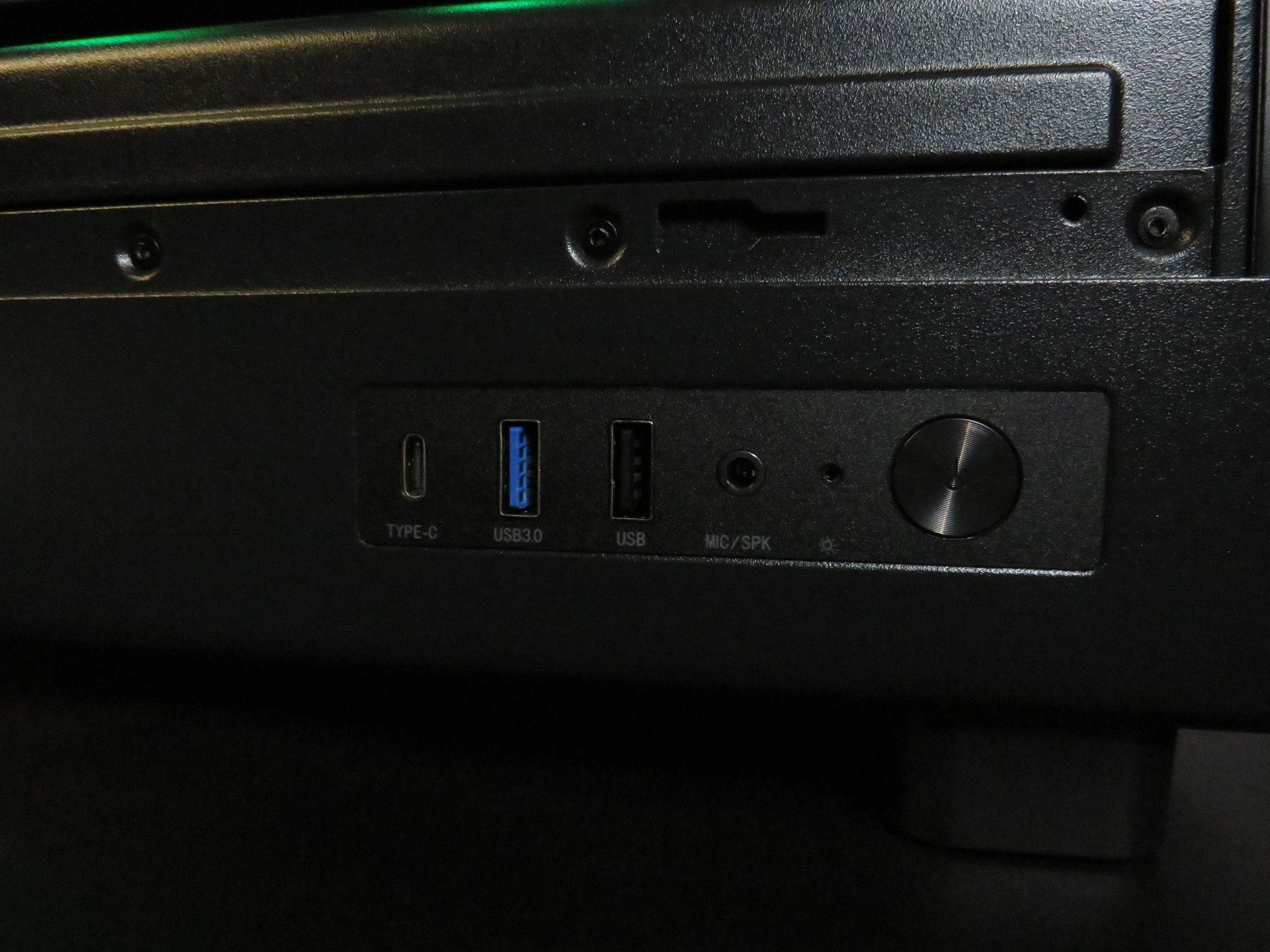 Entry level 1440p GAMER! RTX 2080 Super - Ryzen 5 5500 - 16 GB DDR4 - 1 TB SSD