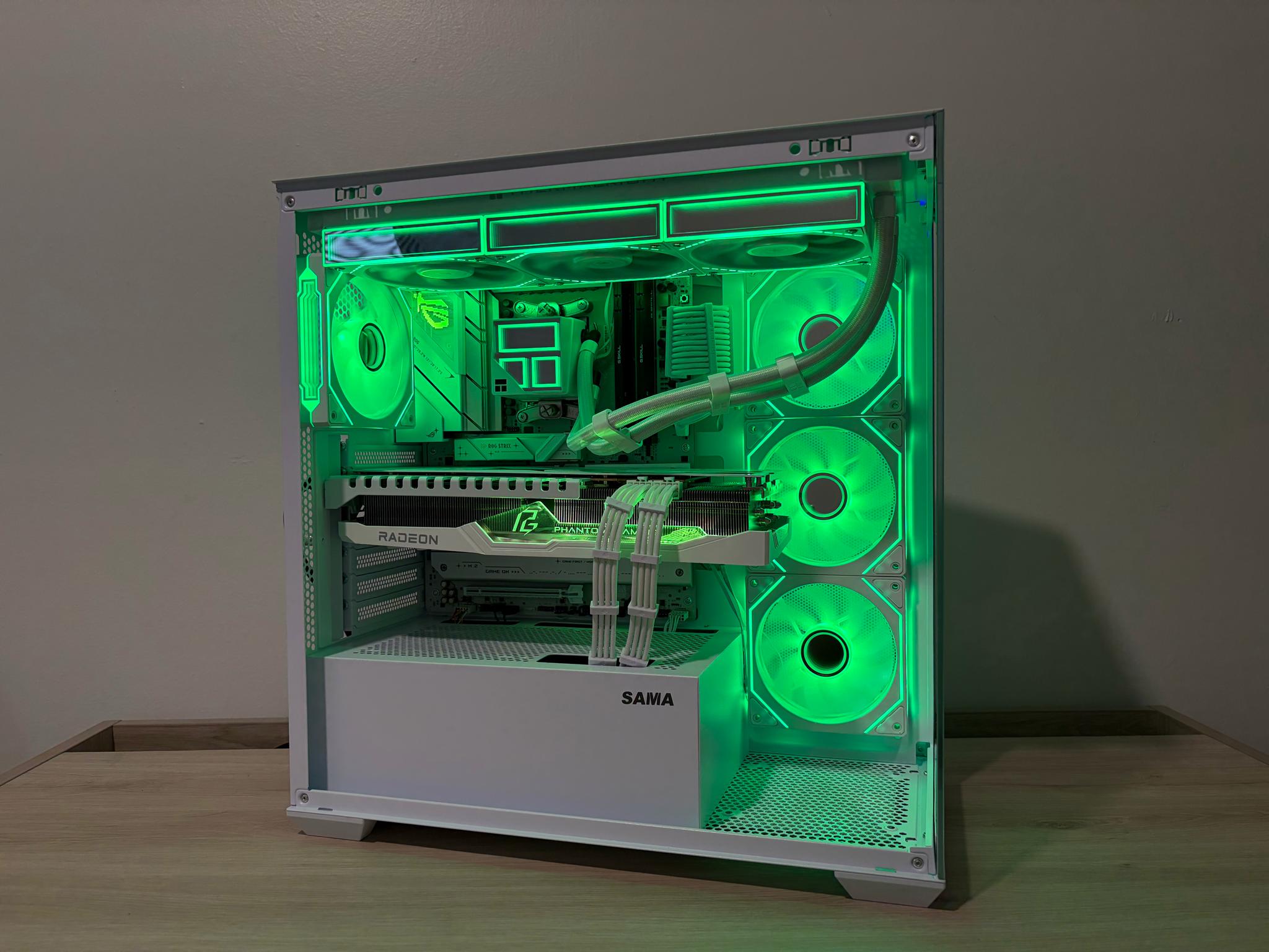👻 Phantom 👻 Ryzen 5 9600X RX 7900 XT 20GB 32GB DDR5 1TB M.2 Win 11Pro Gaming PC
