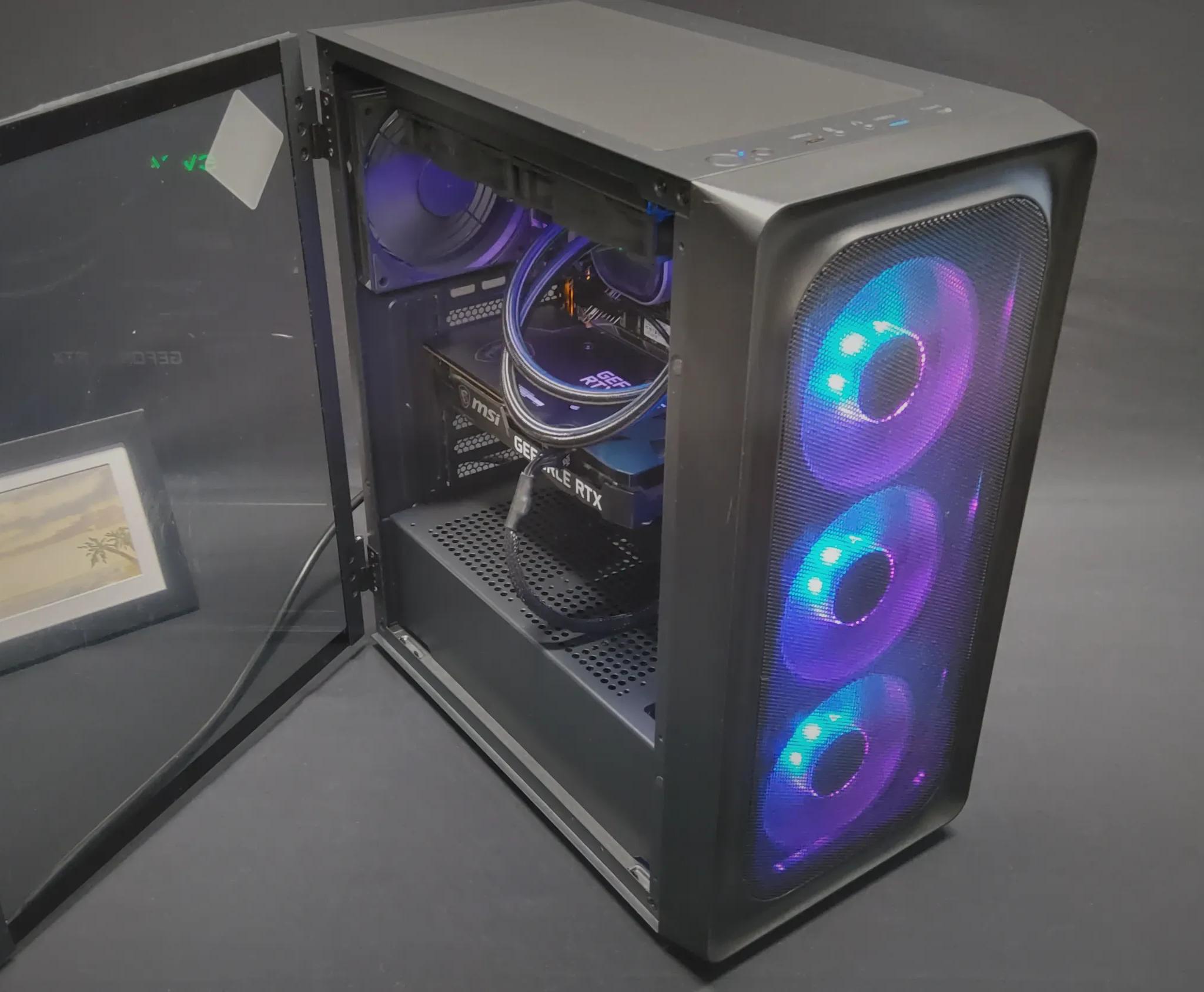 Intel i9 10900k Liquid Cooled - MSI RTX 3060
