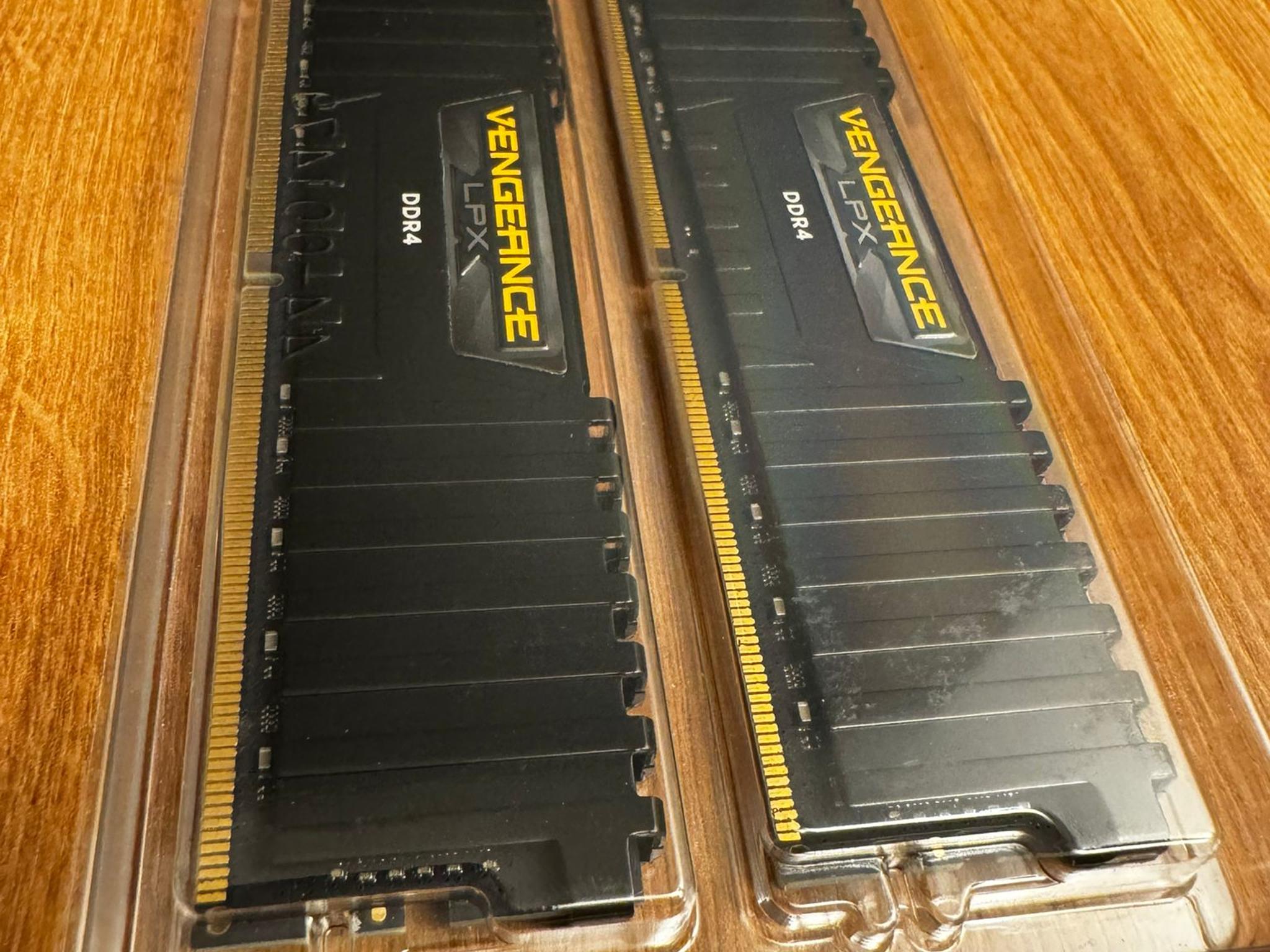 Brand New 64 GB Corsair Vengeance LPX DDR4 - Open Box