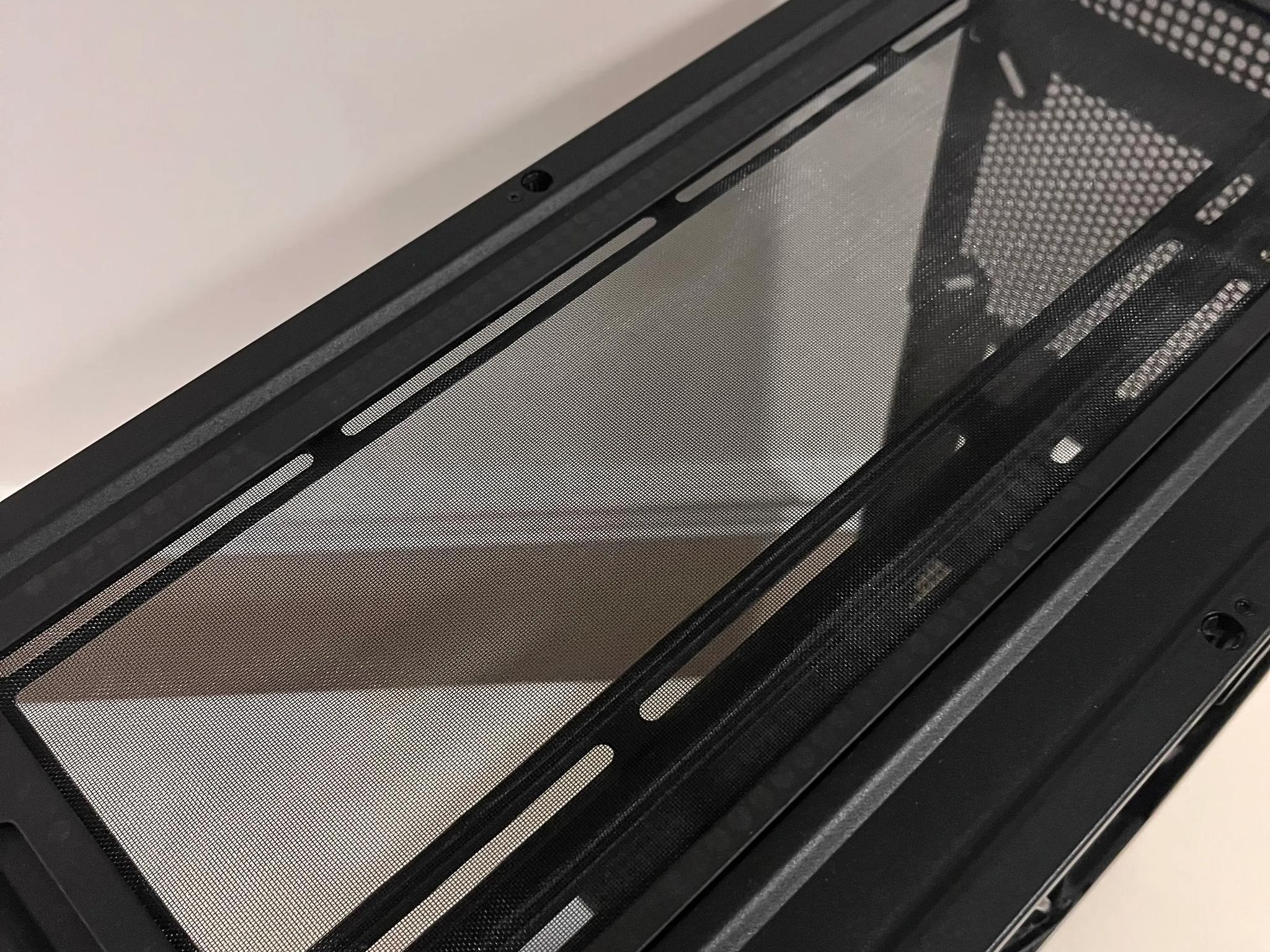 Like New H7 White/Black NZXT Case