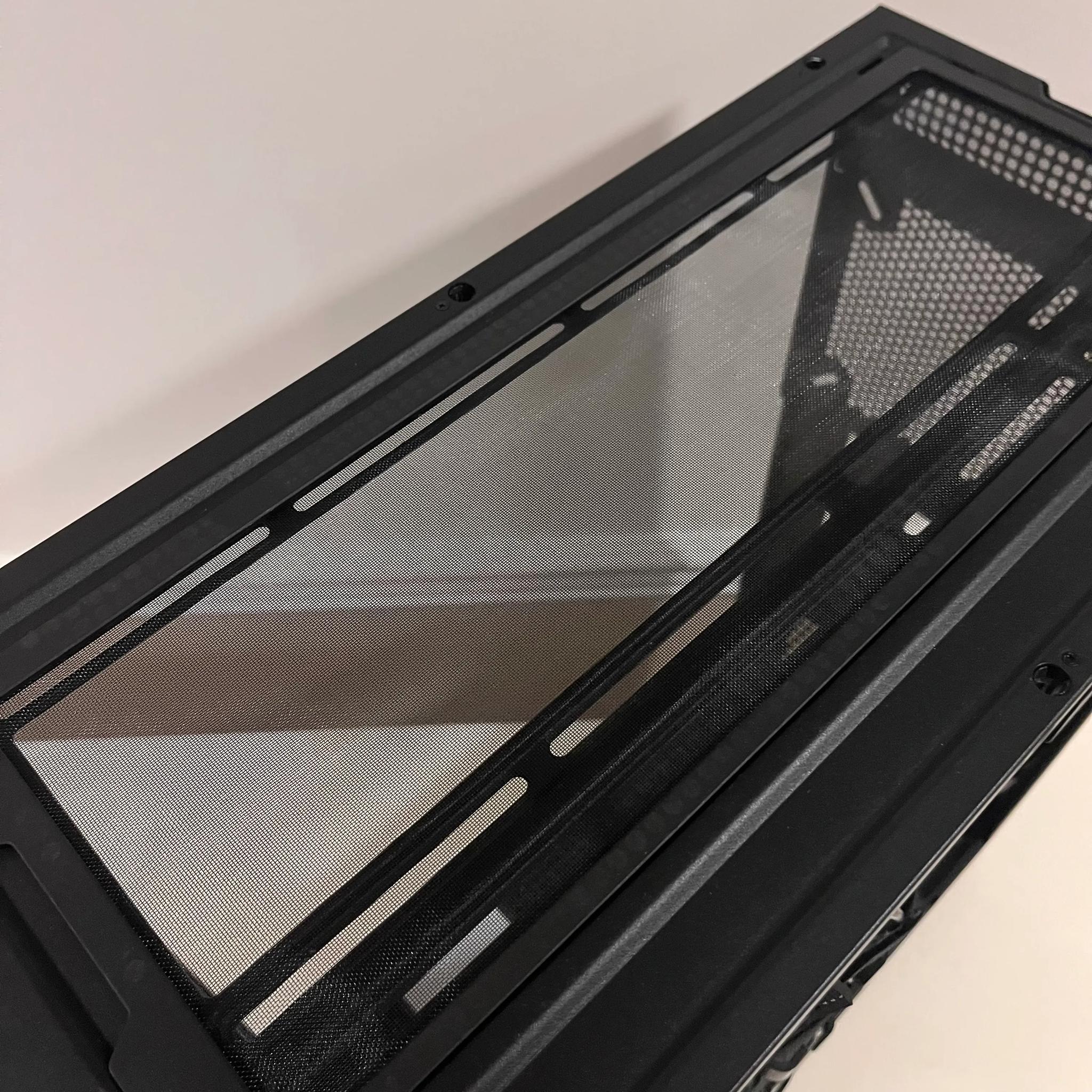 Like New H7 White/Black NZXT Case