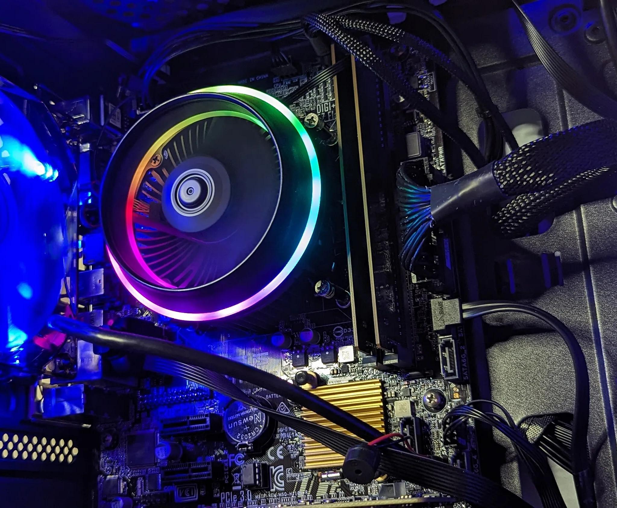 *CLEARANCE* 🎮 ESPORTS GAMING PC SETUP 🎮 - 1080p Gaming- Intel i7-7700 + GTX 1050 Ti + 16GB DDR4