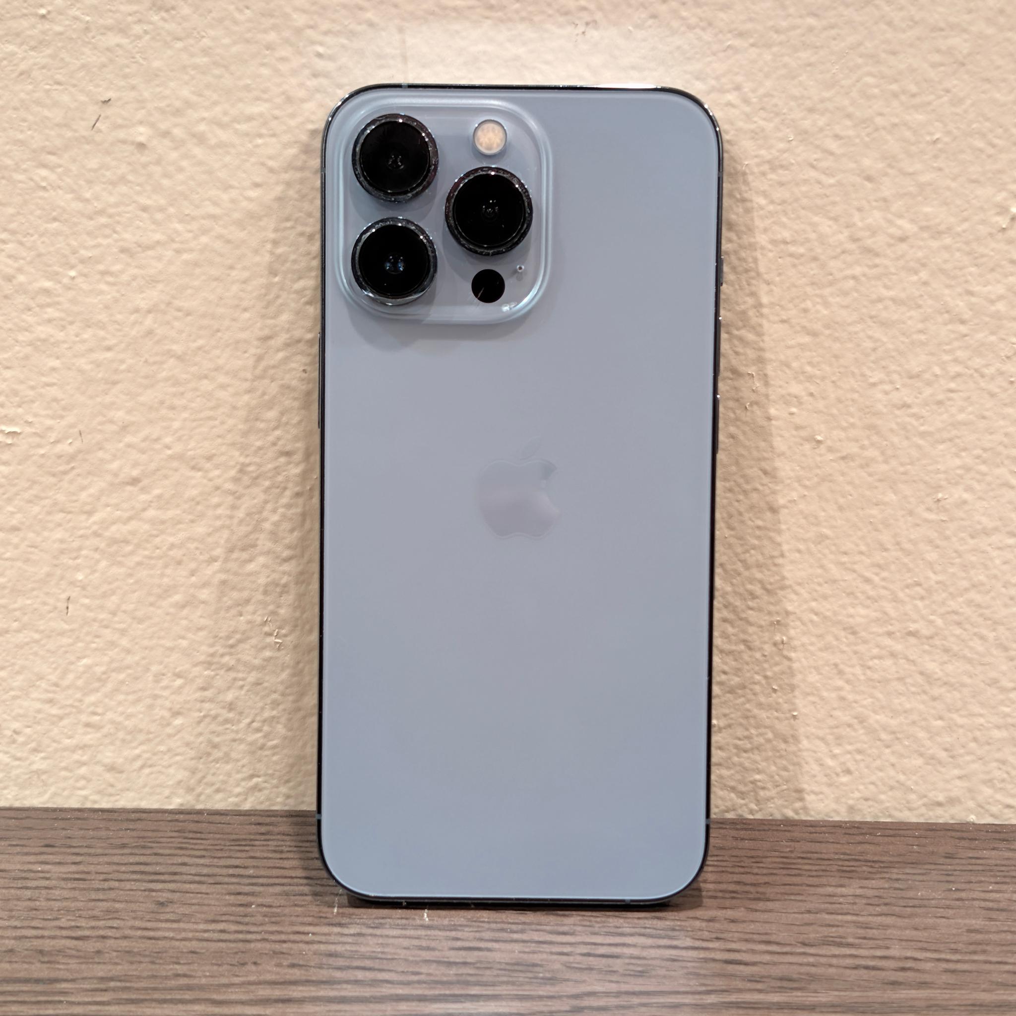 Apple iPhone 13 Pro - 128GB - Sierra Blue - Unlocked - Good Condition