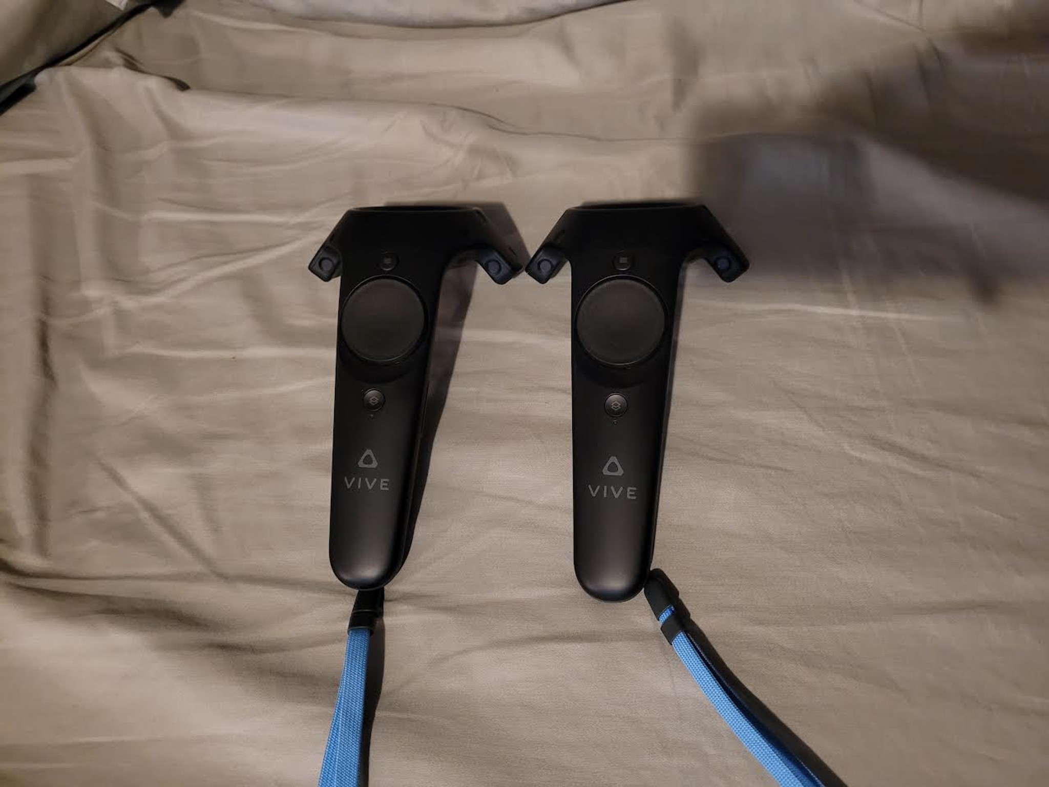 HTC Vive Cosmos Elite Complete VR System | Used