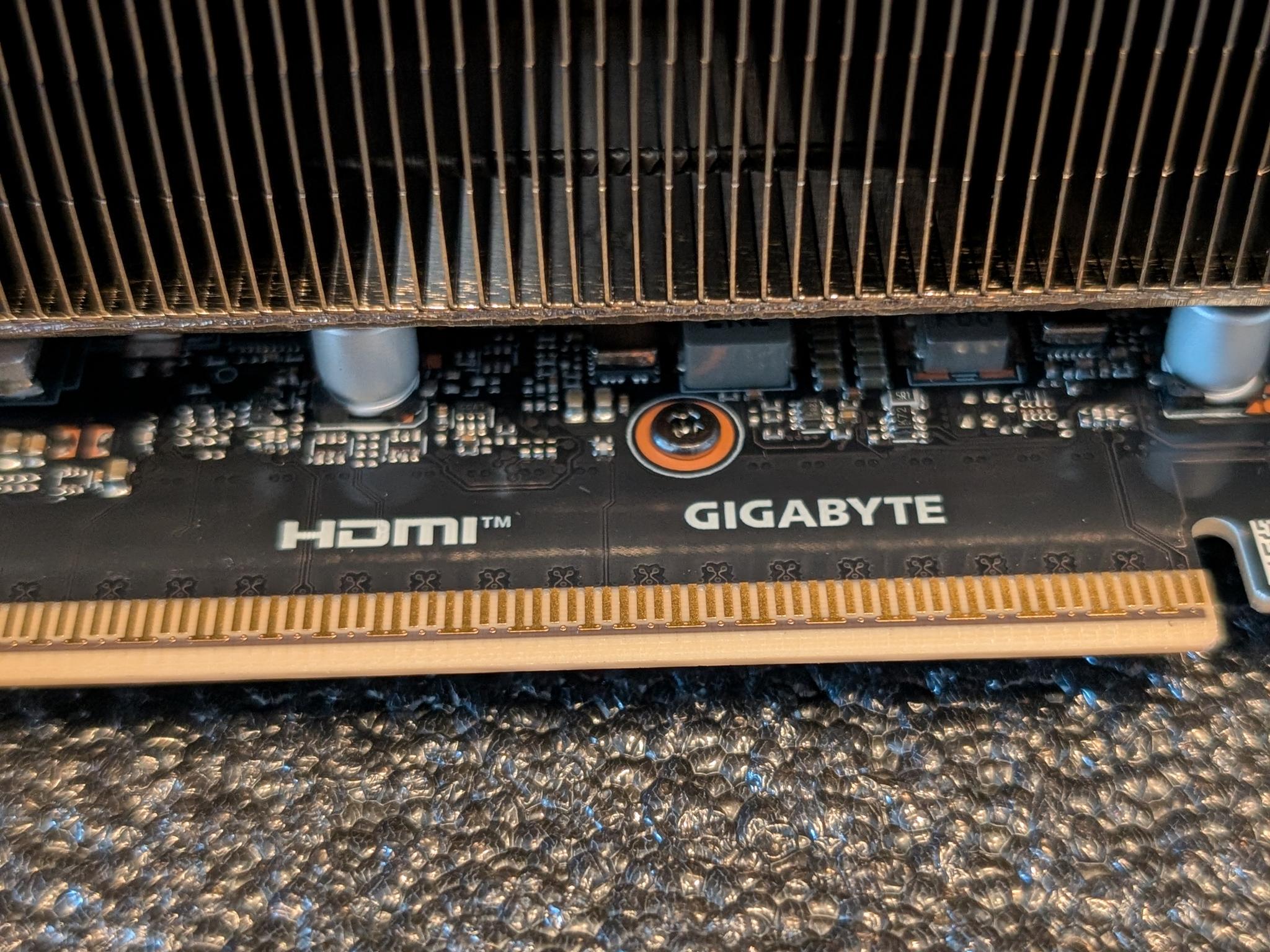 GIGABYTE GeForce RTX 5090 GAMING OC 32G