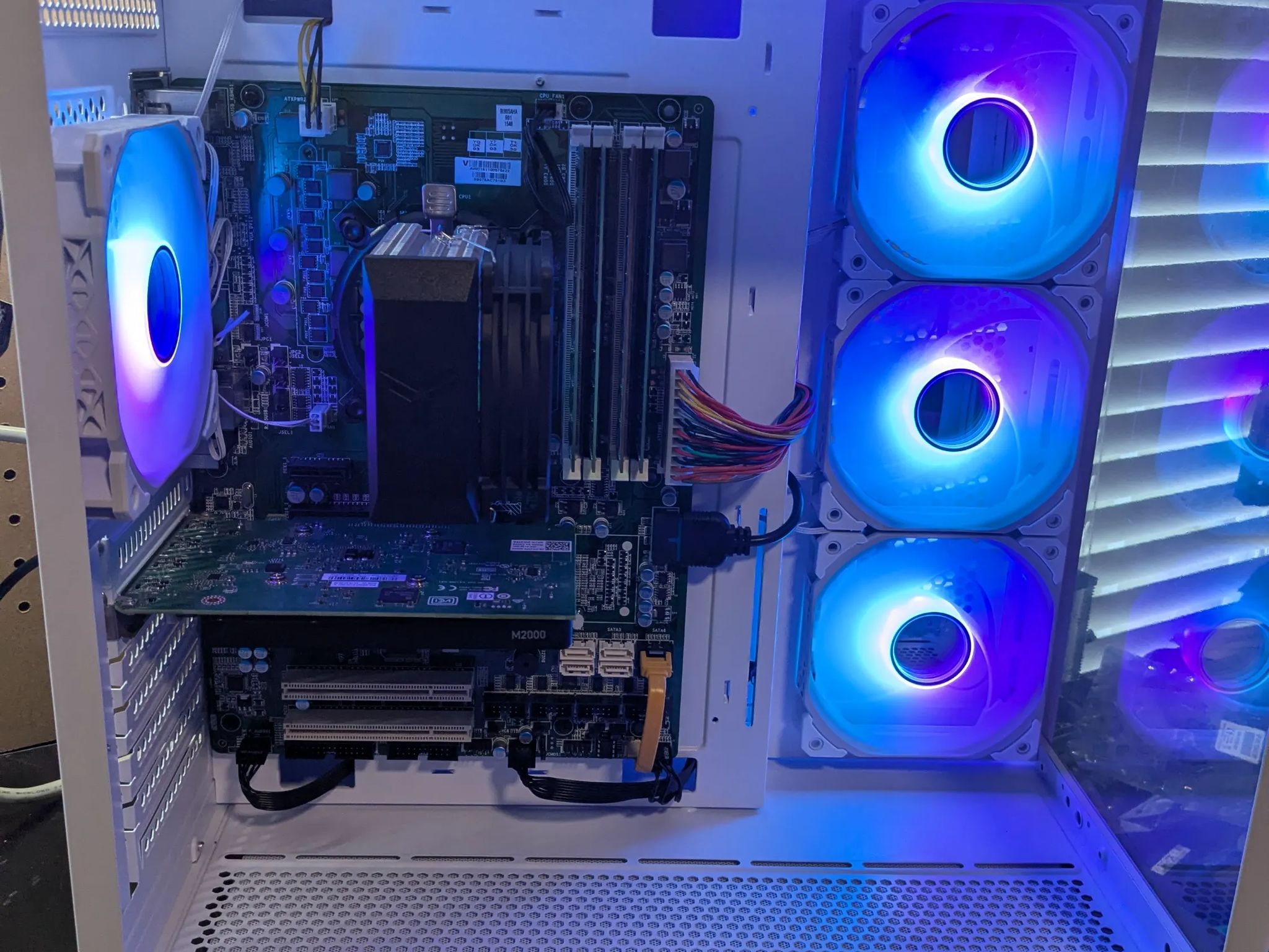 70 FPS Fortnite | 180 Day Warranty | i5-4570S, 16GB RAM, 500GB SSD, Nvidia 4GB GPU, RGB, WiFi