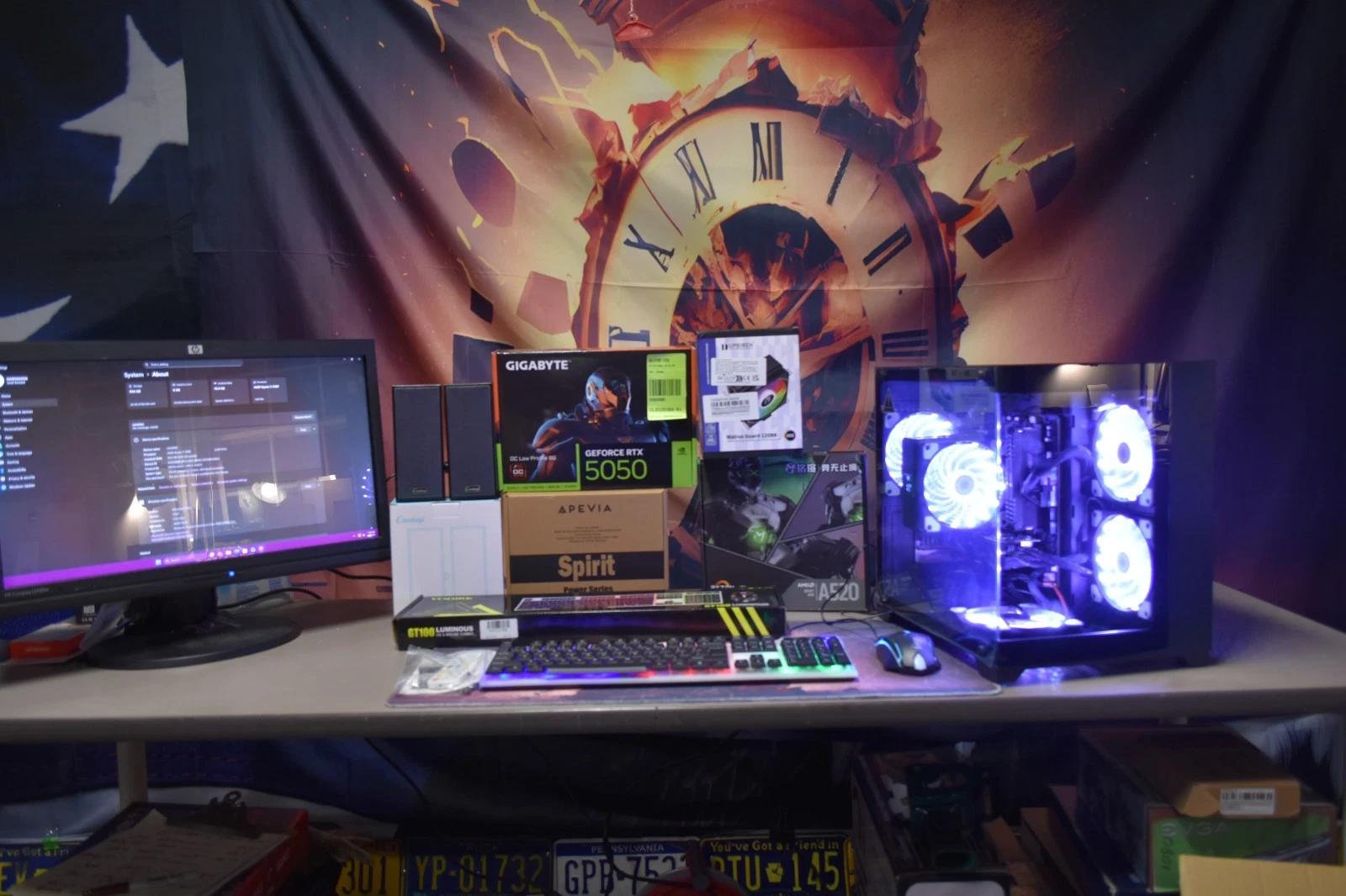 GAMING PC RYZEN 5 5500 RAM 16 GB GPU RTX 5050 8GB 1TB NVME 700 watts