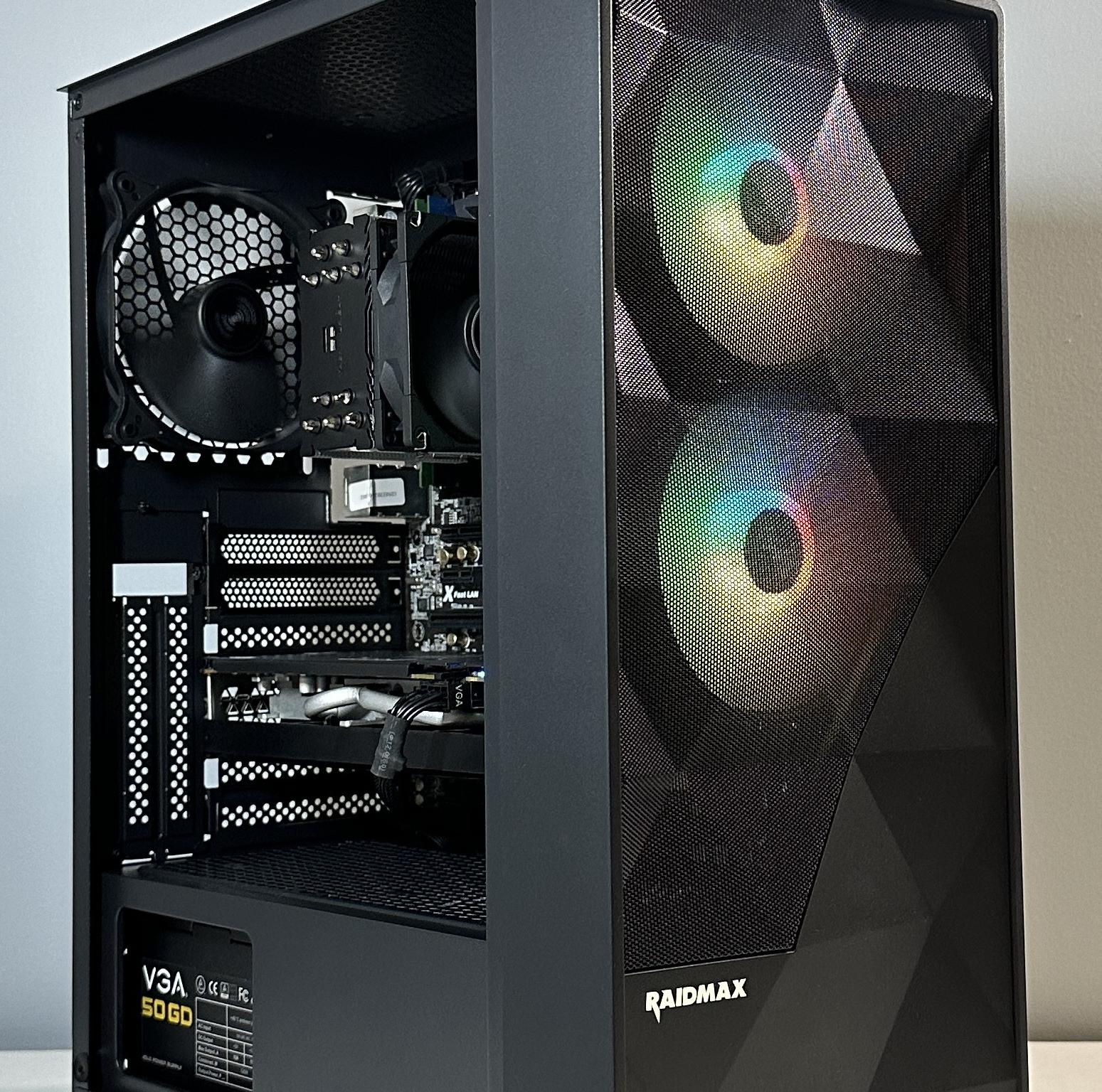 RX 580 8GB | INTEL i7-3820 | 16GB RAM | 480GB SSD | Custom RGB Gaming PC WIFI WIN10