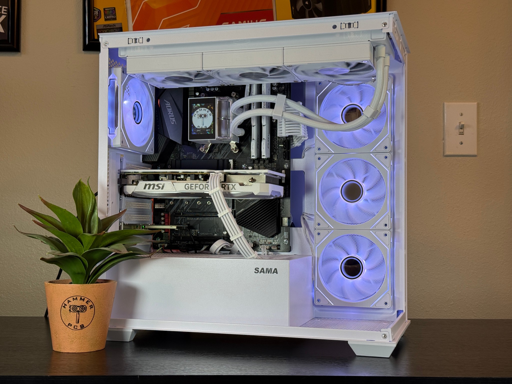 ☁️RTX 4070, Ryzen 7 5800X, 32gb RAM, 1TB NVMe SSD☁️| Gaming/Streaming PC | Customizable Screen!